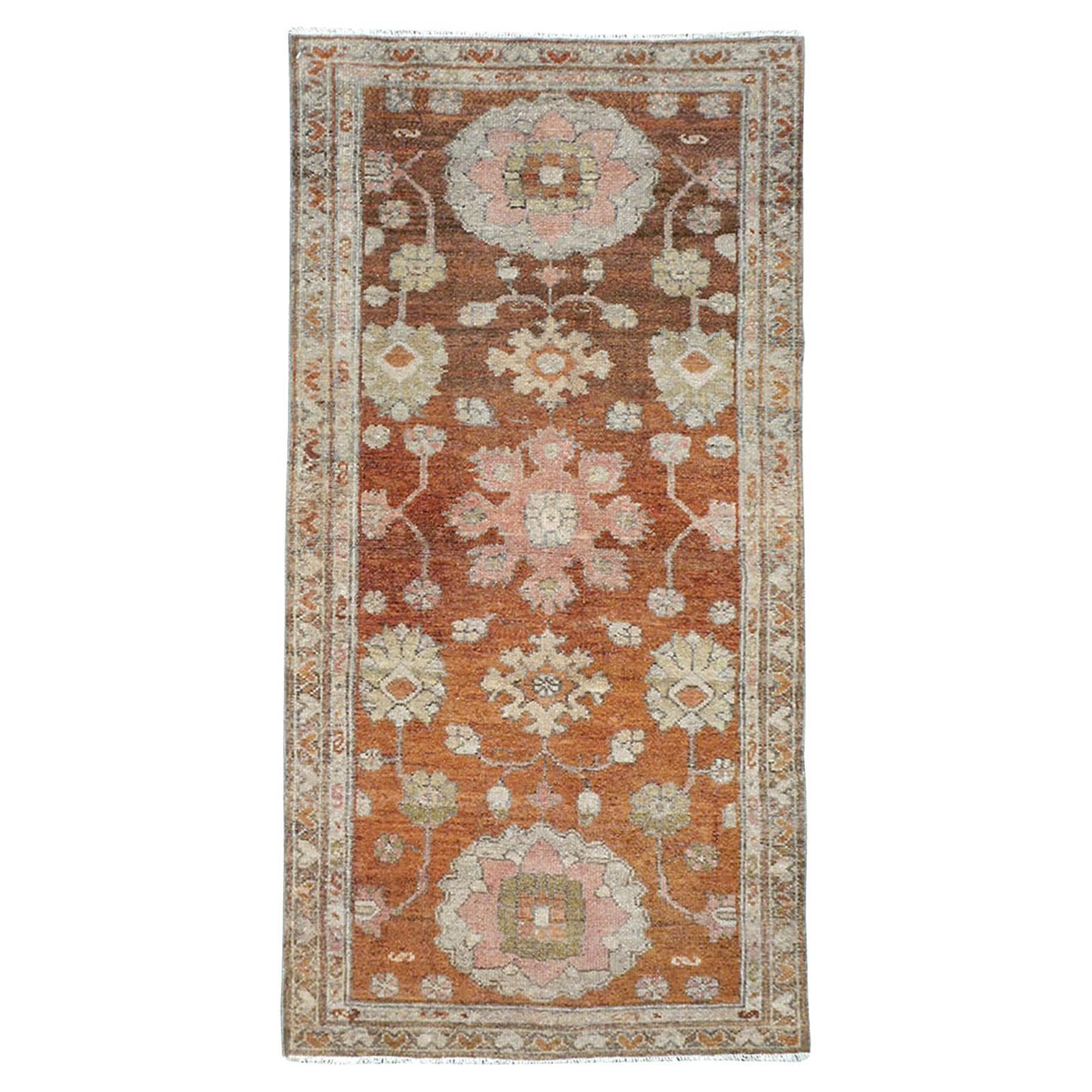 Persischer Malayer-Würfelteppich aus der Mitte des 20. im Angebot