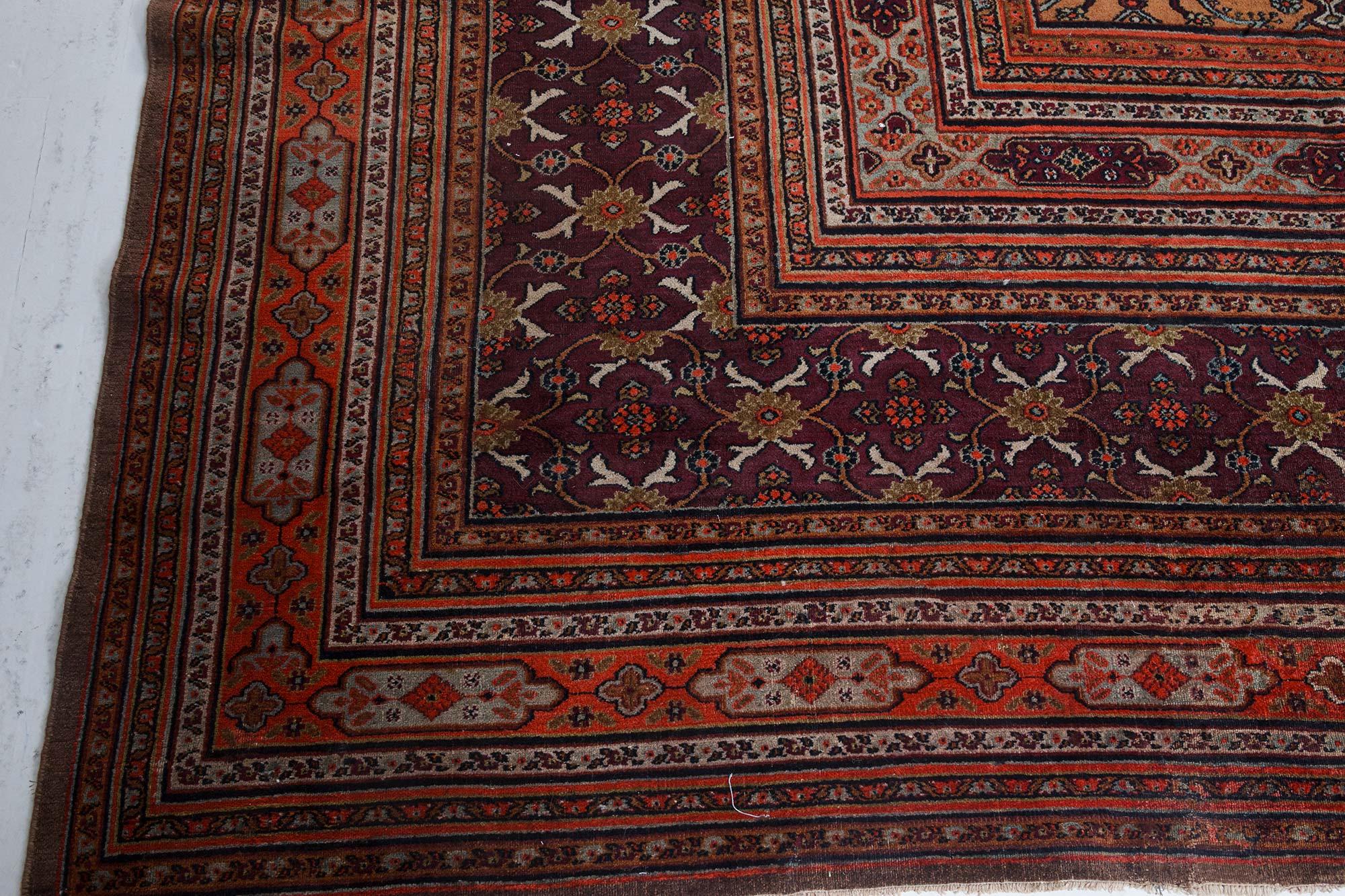 Mid-20th Century Persian Meshad Handmade Wool Rug For Sale 3