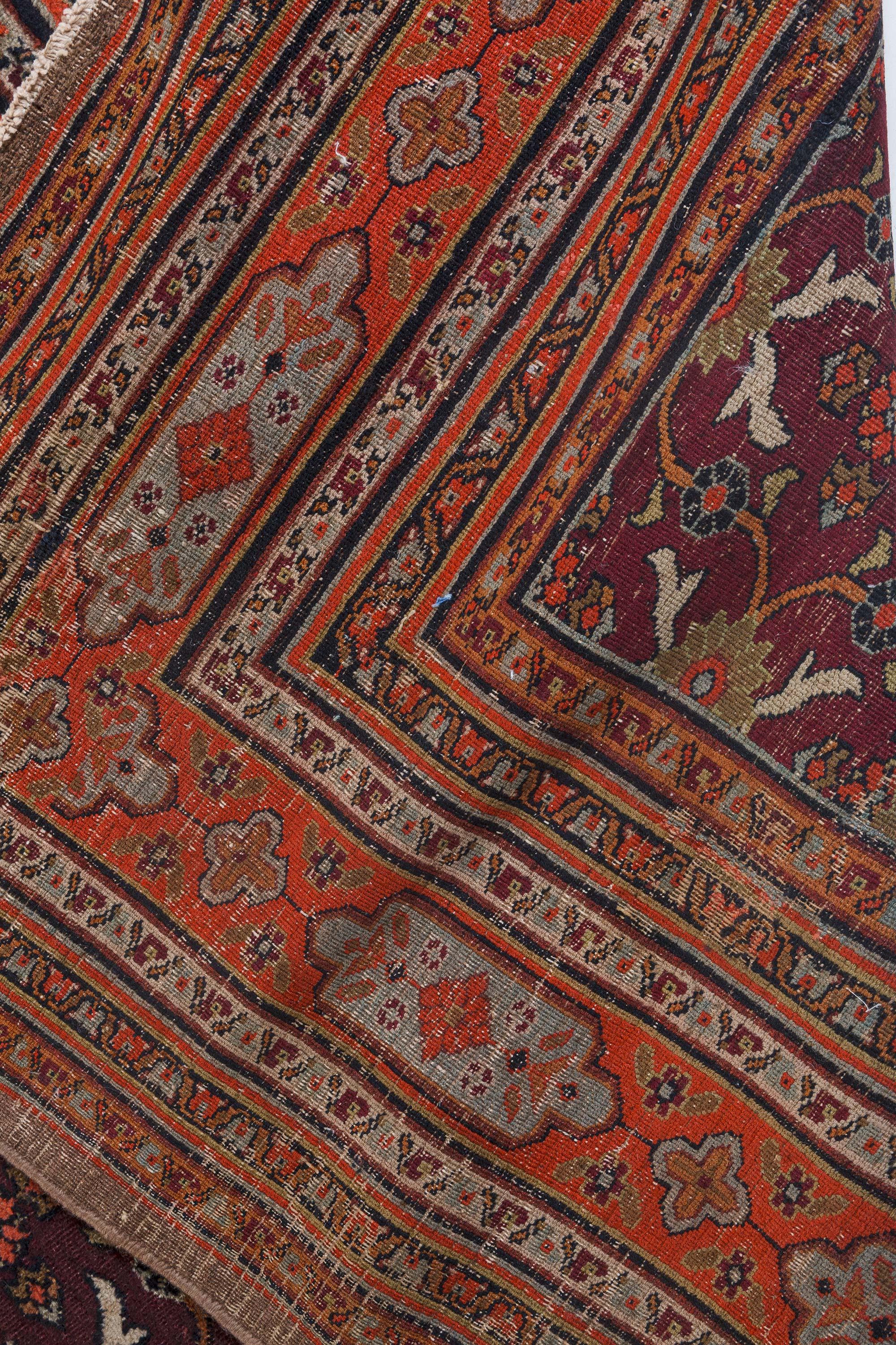 Mid-20th Century Persian Meshad Handmade Wool Rug For Sale 4