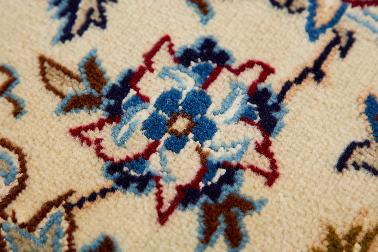 Late 20th Century Persian Nain Rug For Sale 8