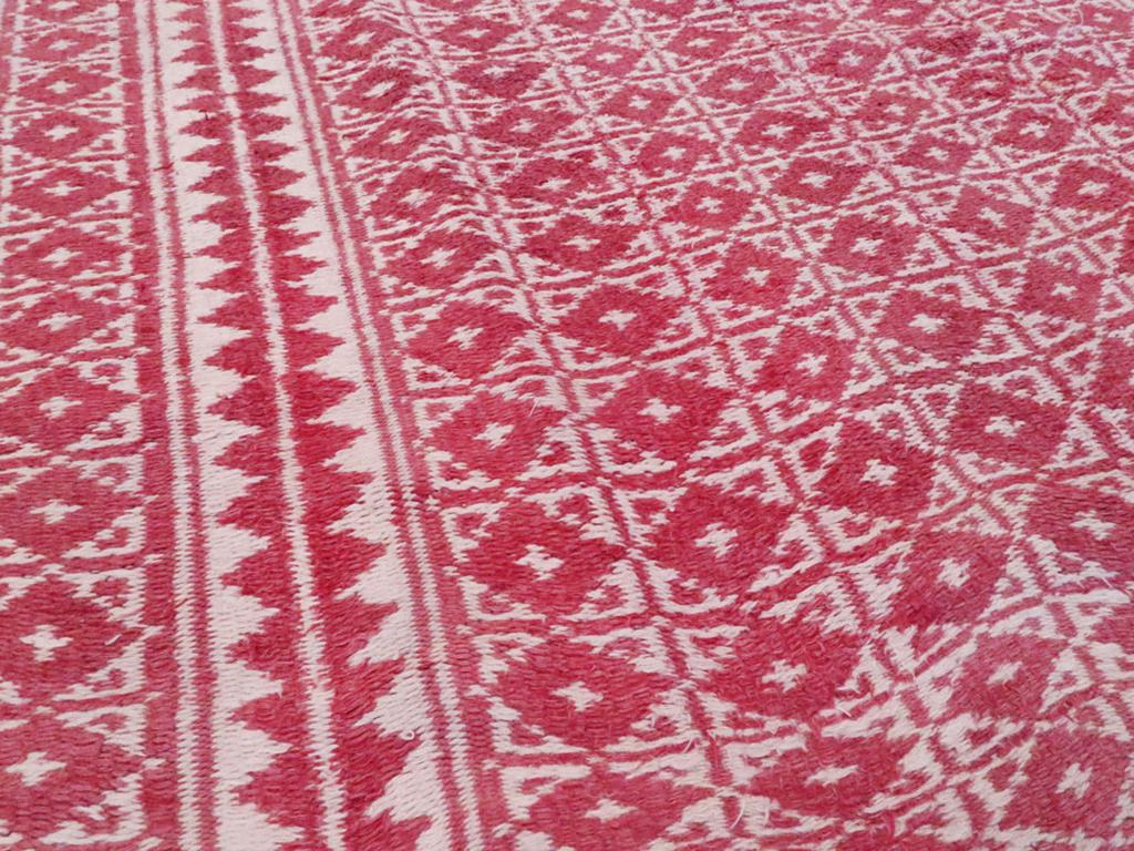 Persiano Tappeto persiano a trama piatta reversibile della metà del 20° secolo & Rug & Kilim in vendita