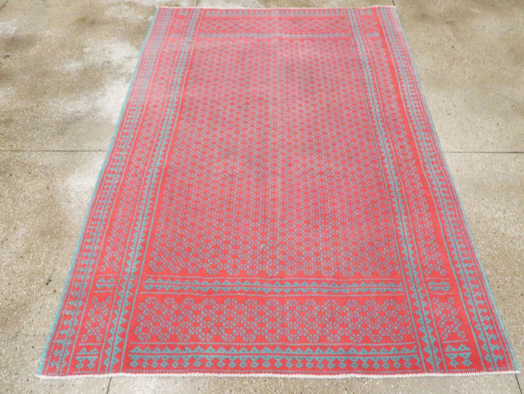 Persischer Flachgewebe-Kilim-Akzentteppich aus der Mitte des 20. Jahrhunderts mit Wendefunktion (Baumwolle) im Angebot