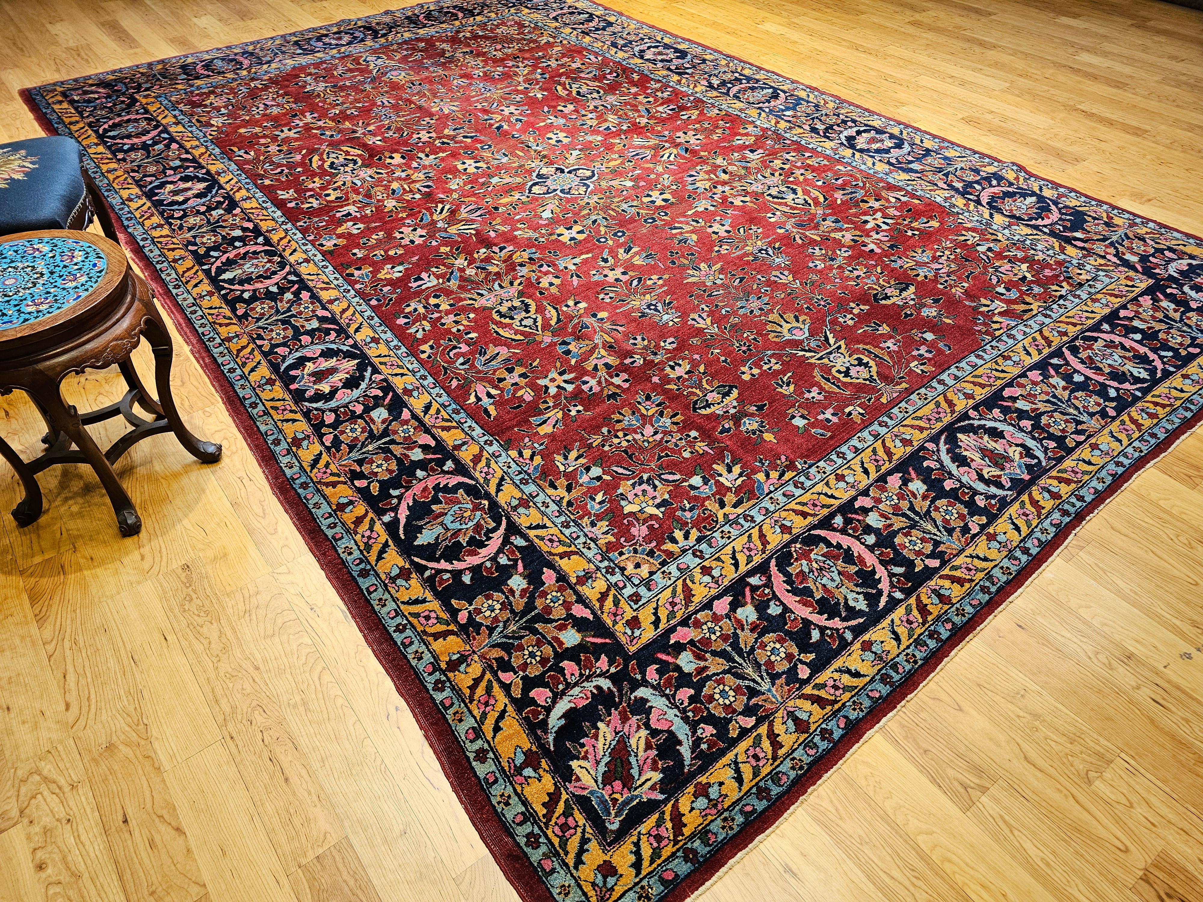 Persischer Sarouk-Teppich aus der Mitte des 20. Jahrhunderts mit floralem Allover-Muster in Rot, Marineblau und Rosa im Angebot 6