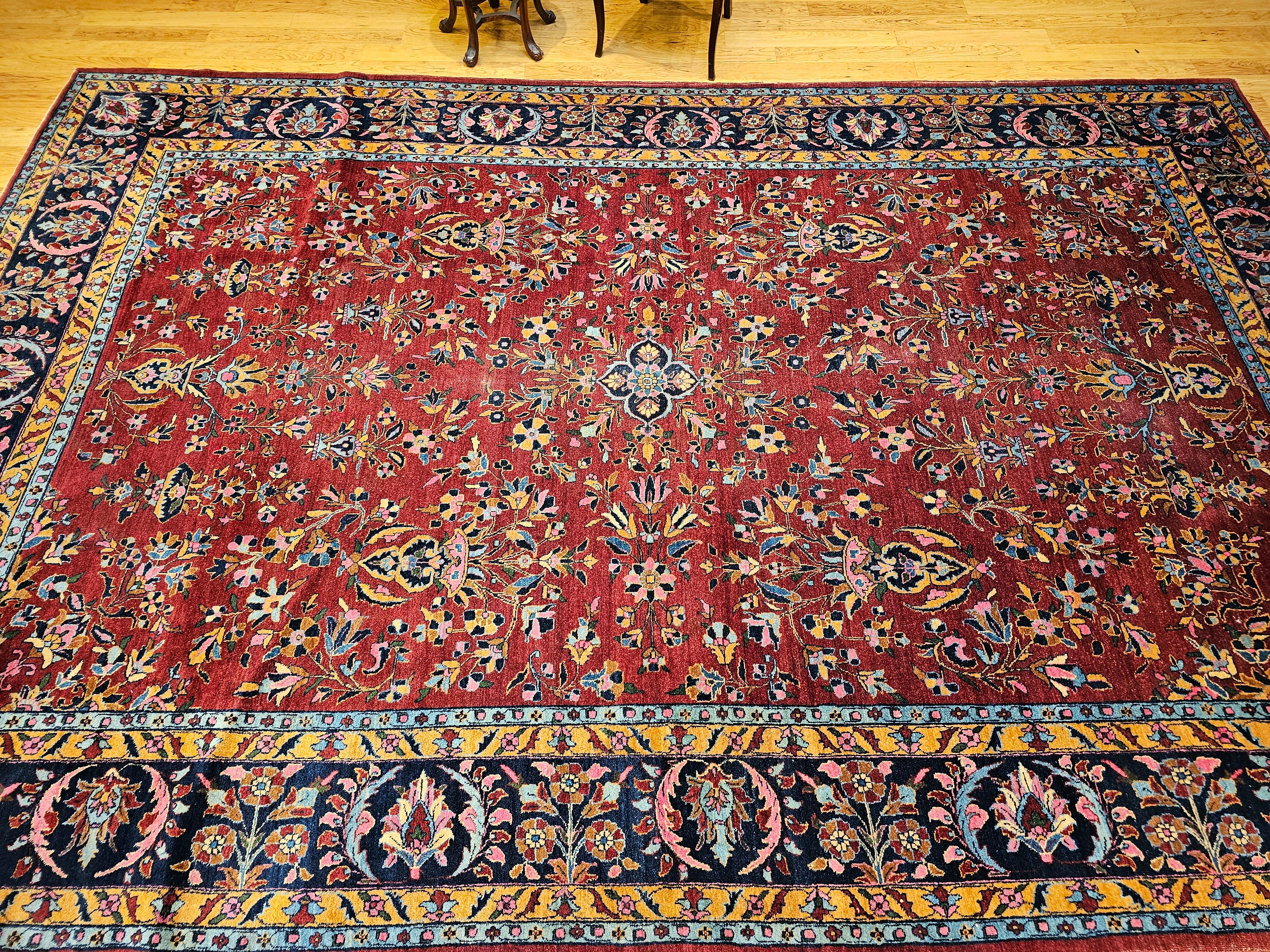 Persischer Sarouk-Teppich aus der Mitte des 20. Jahrhunderts mit floralem Allover-Muster in Rot, Marineblau und Rosa im Angebot 9