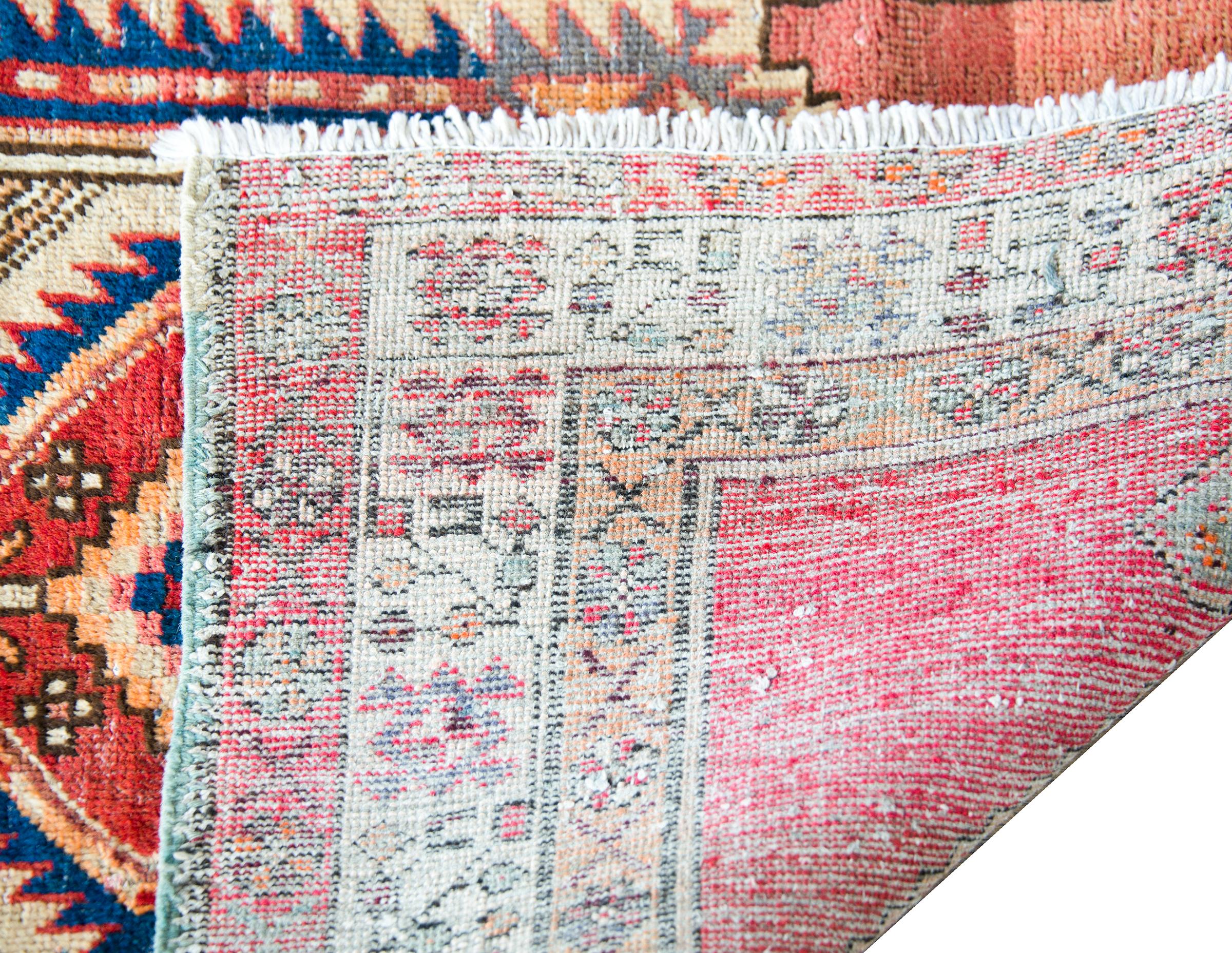 Mid-20th Century Persian Serab Rug For Sale 7