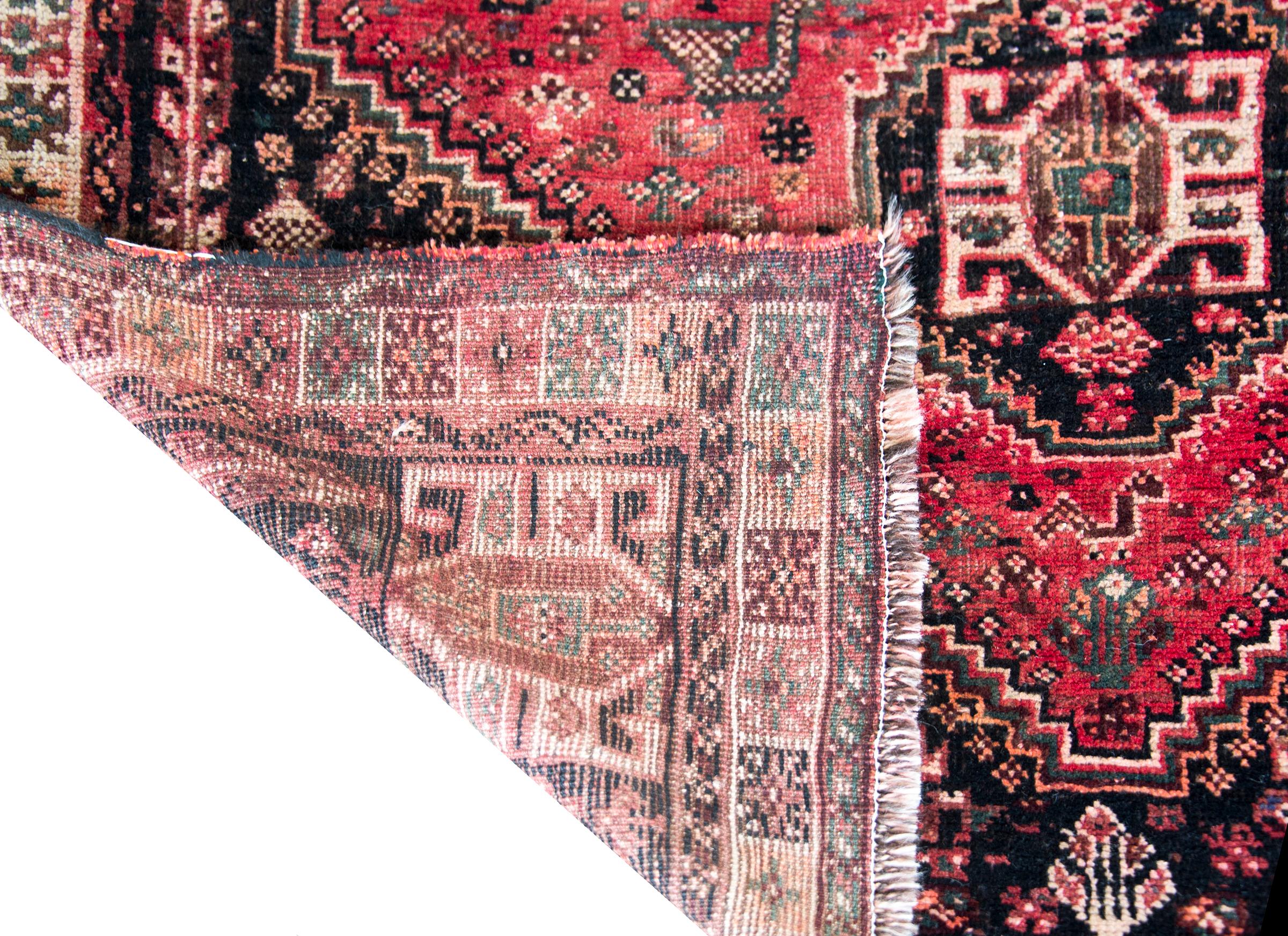 Mid-20th Century Persian Shiraz Rug For Sale 7