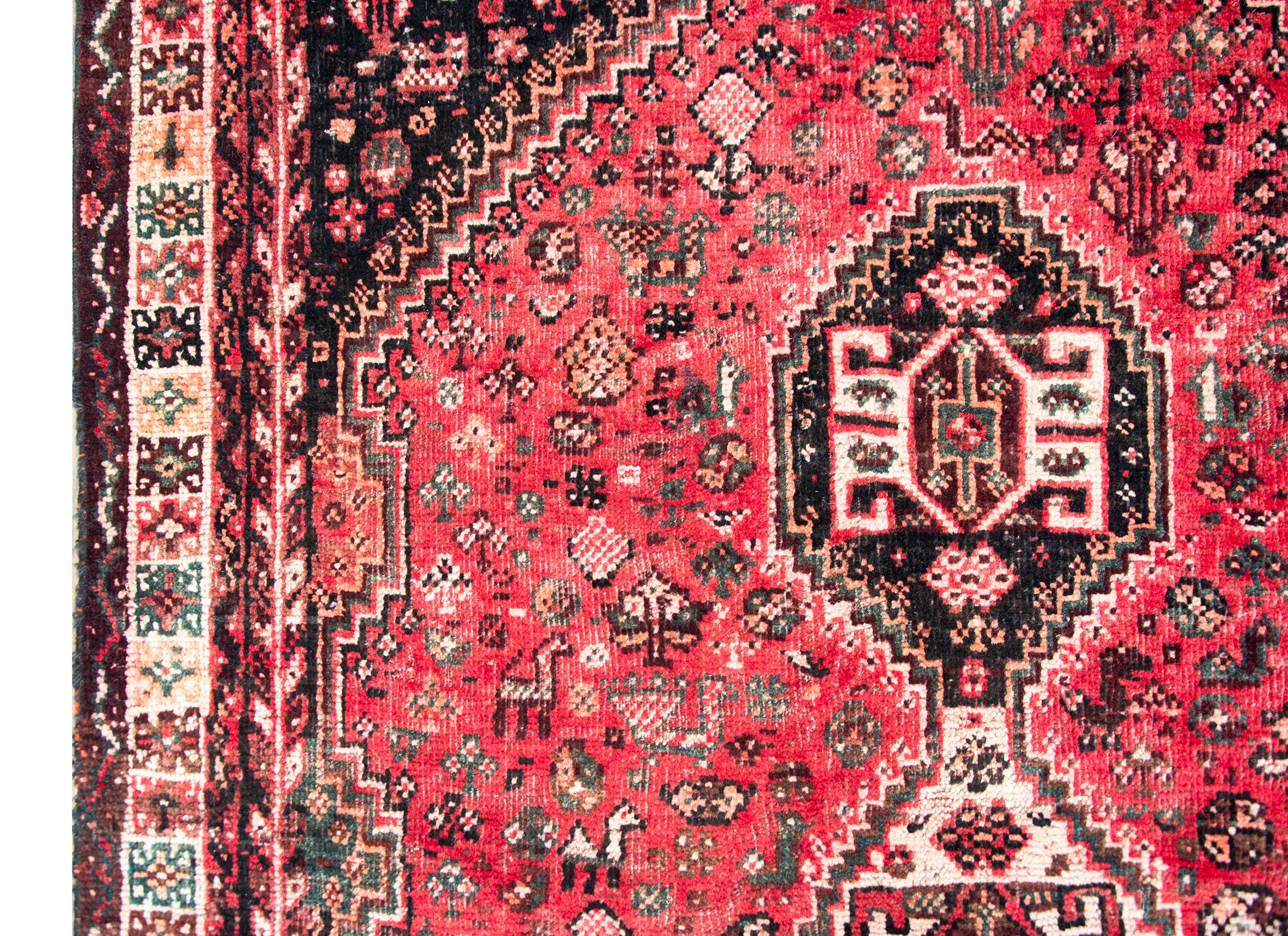 Wool Mid-20th Century Persian Shiraz Rug For Sale