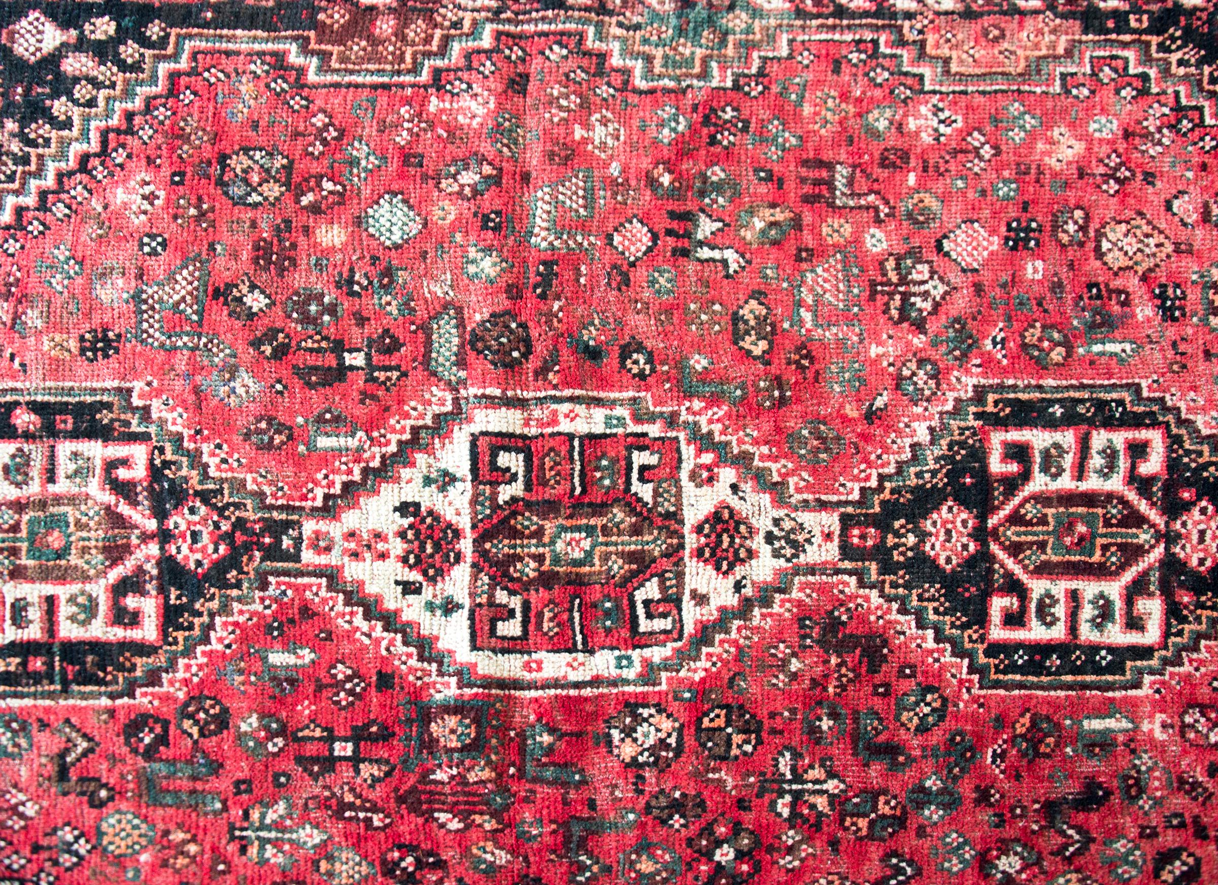 Mid-20th Century Persian Shiraz Rug For Sale 1