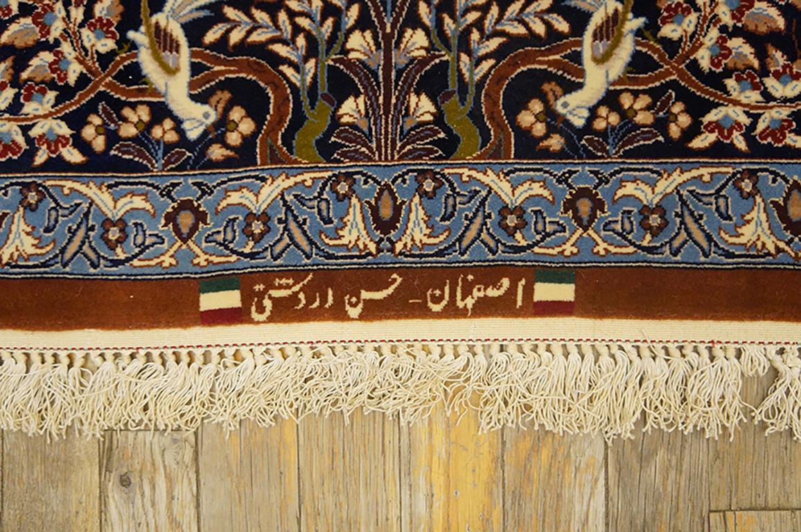 Lana Tappeto Isfahan in seta e lana persiano della metà del XX secolo in vendita