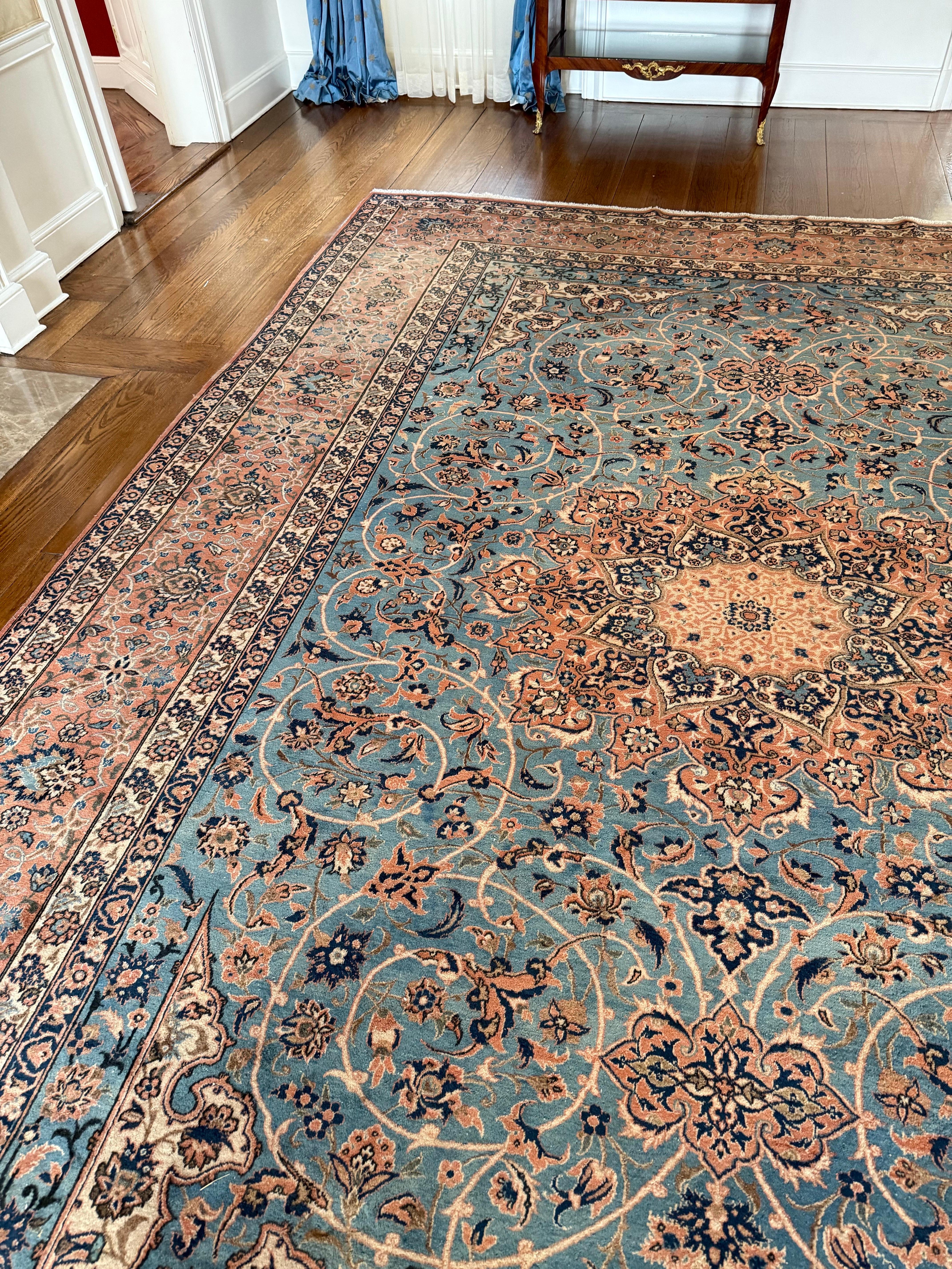 Tapis persan Tabriz du milieu du 20e siècle, noué à la main, taille de pièce 14 x 10,3 en vente 7