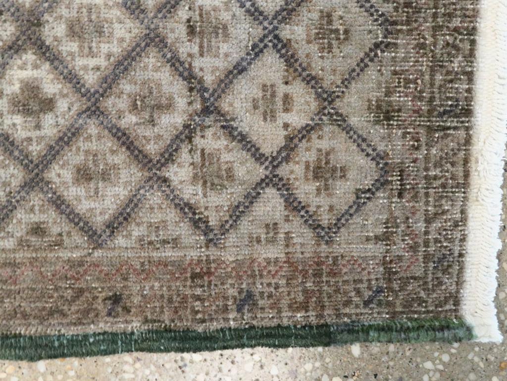 20ième siècle Tapis persan Tabriz du milieu du 20e siècle en vente
