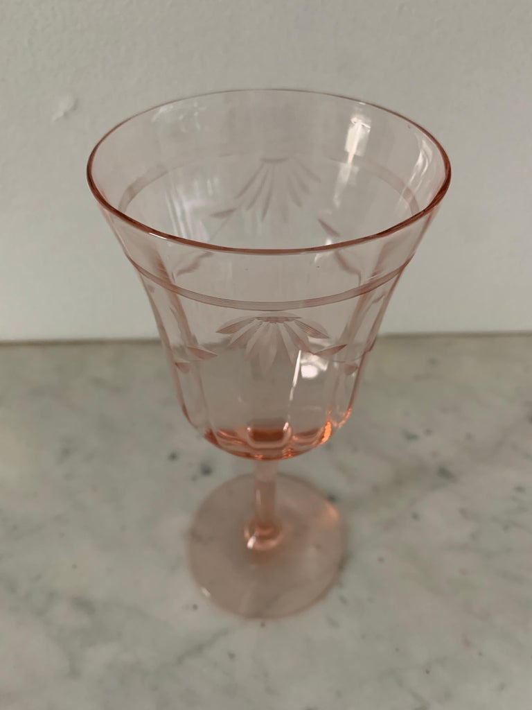 Mid20th Century Pink Etched Wine Glasses, Set of Six For Sale at 1stDibs