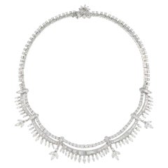 Collana in platino e diamanti taglio Vari della metà del XX secolo