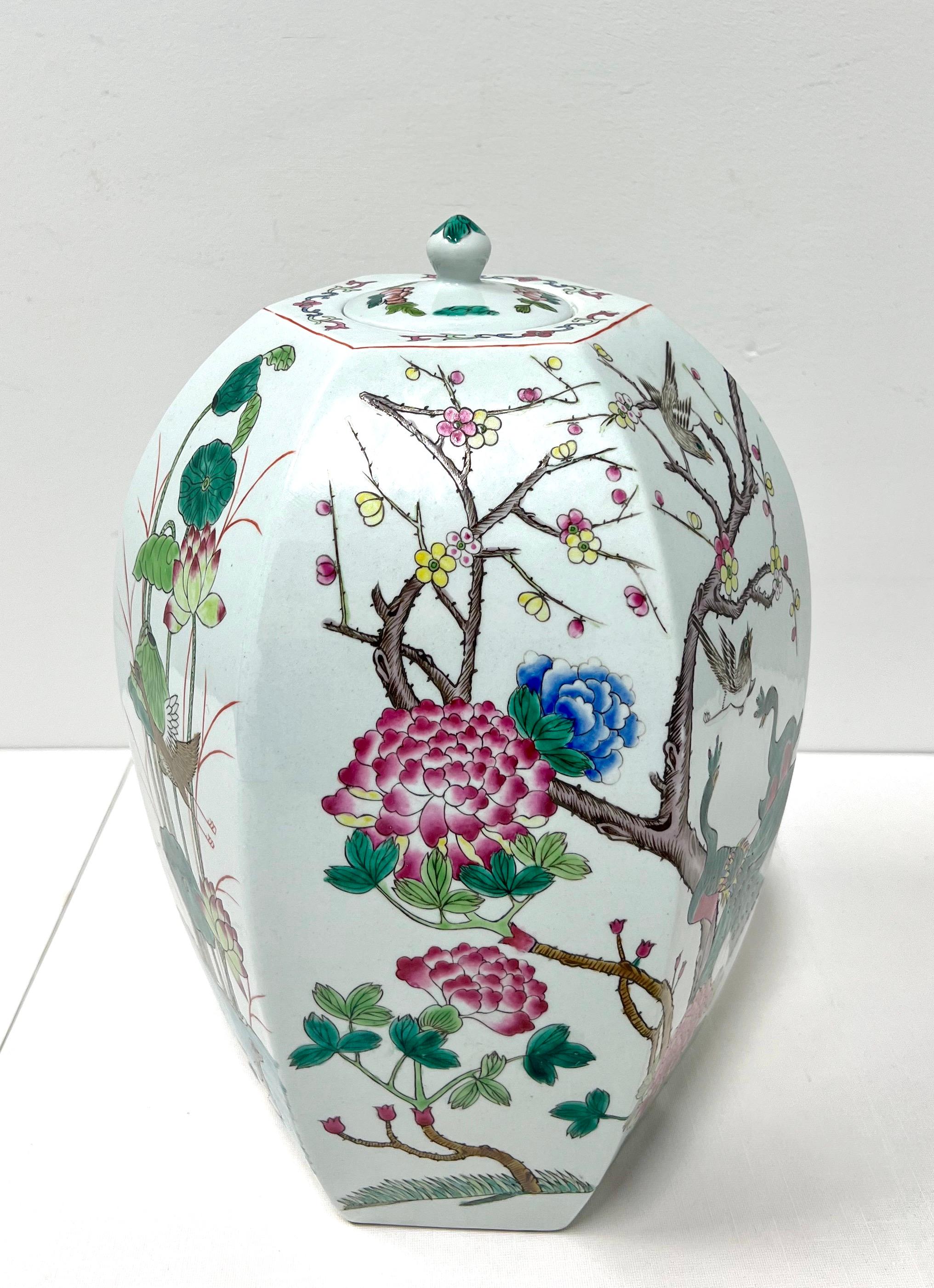 Chinese Mid 20th Century Porcelain Hand Painted Asian Ginger Jar For Sale