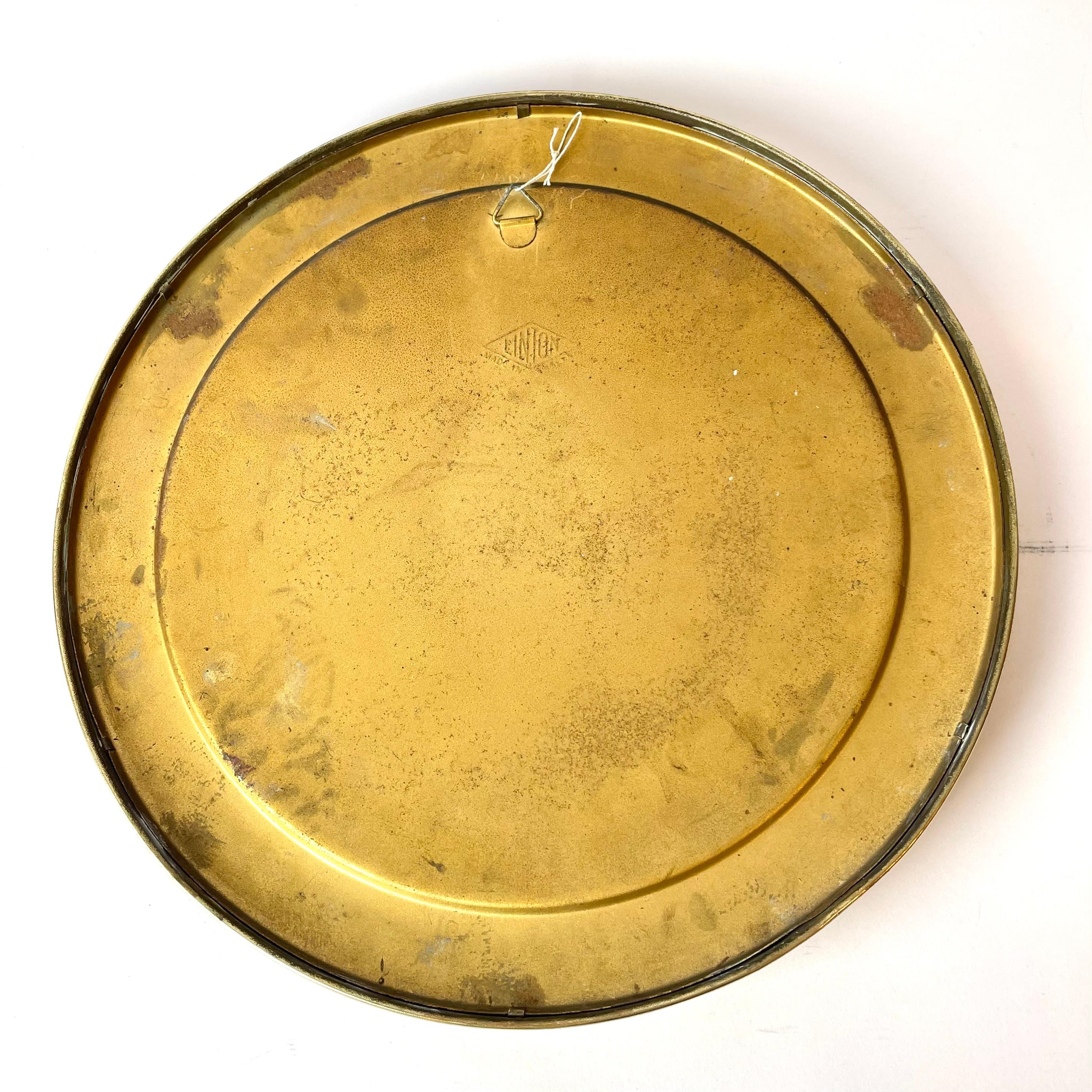 Mid-20th Century Porthole Convex Wall Mirror in Brass 2