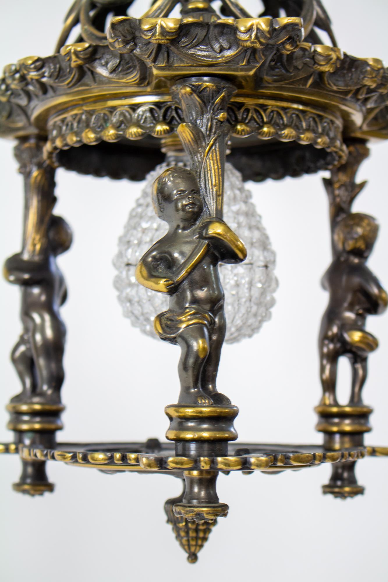 Néo-baroque Lanterne portugaise en laiton coulé du milieu du XXe siècle en vente