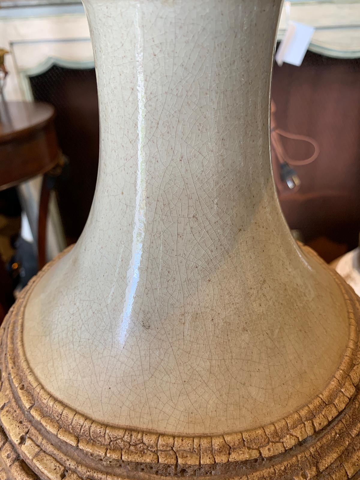 Mid-20th Century Pottery Lamp For Sale 1
