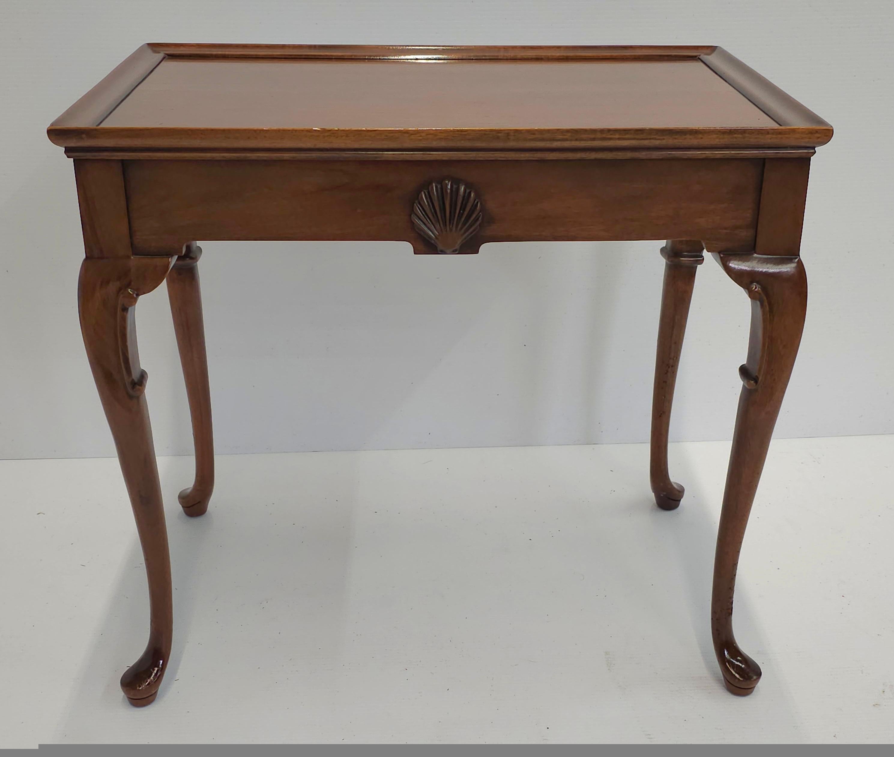 Mid 20th Century Queen Anne Style Mahogany Tea Table With Pull Out Trays For Sale 1