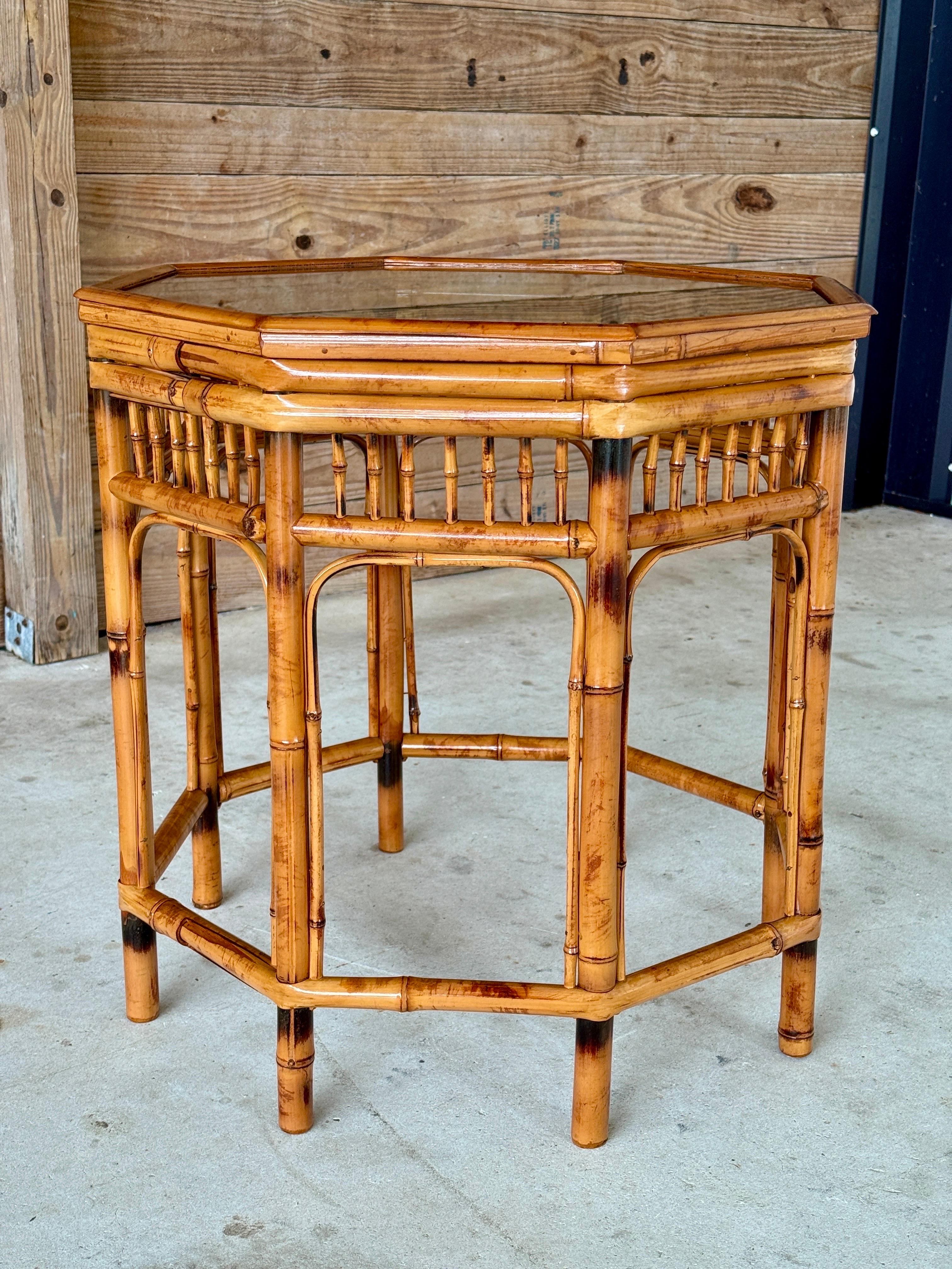 Mid-20th Century Refinished Brighton Pavilion Style Burnt Bamboo Side Table For Sale 7