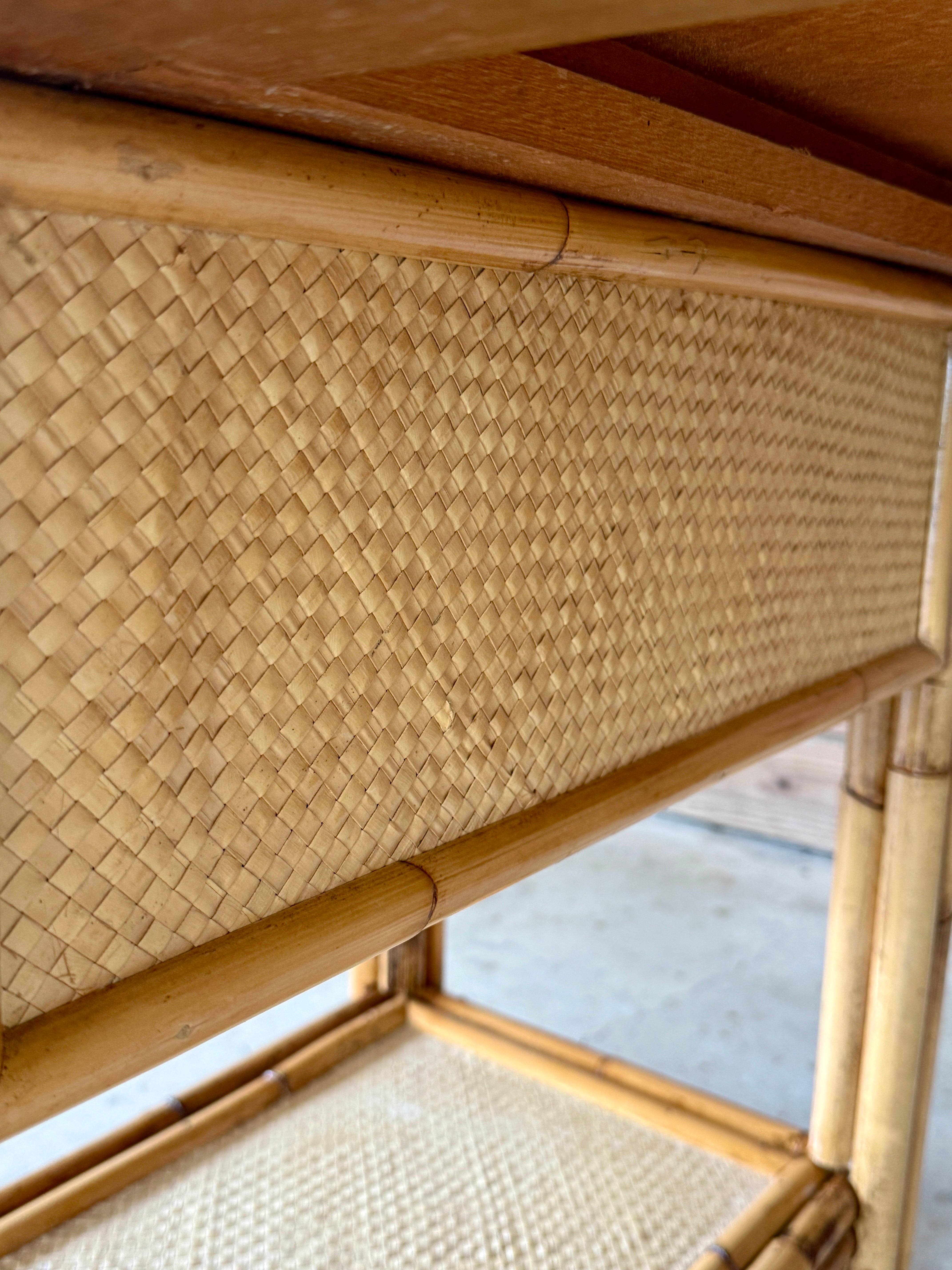Mid-20th Century Refinished Coastal British Colonial Rattan Writing Desk In Good Condition For Sale In North Fort Myers, FL