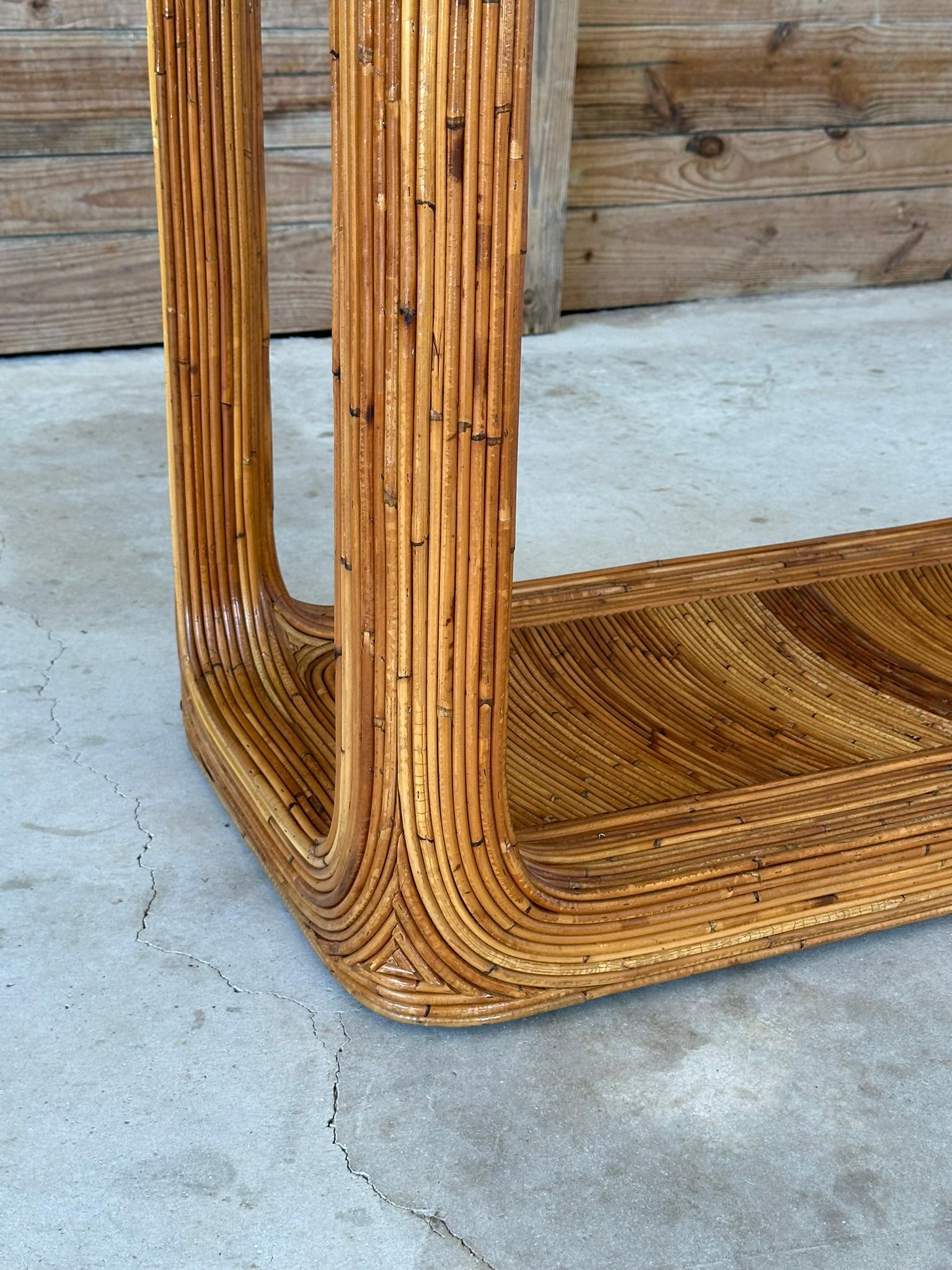 XX secolo Etagere in rattan M.A. Reed raffinato della metà del 20° secolo M.Gabriella Crespi in vendita