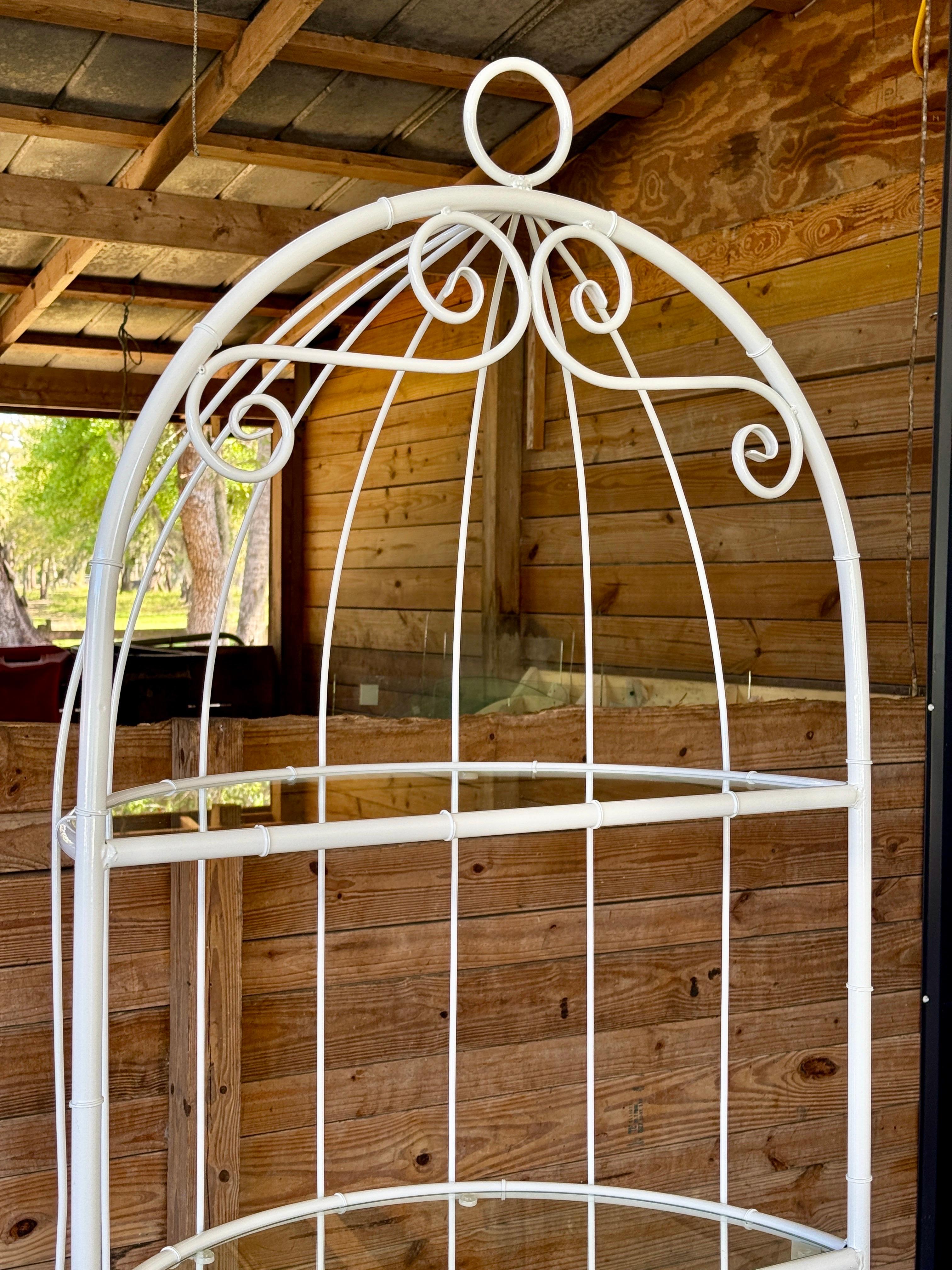 Mid-20th Century Regency Coastal Faux Bamboo Metal Étagère – Newly Powder Coated For Sale 3