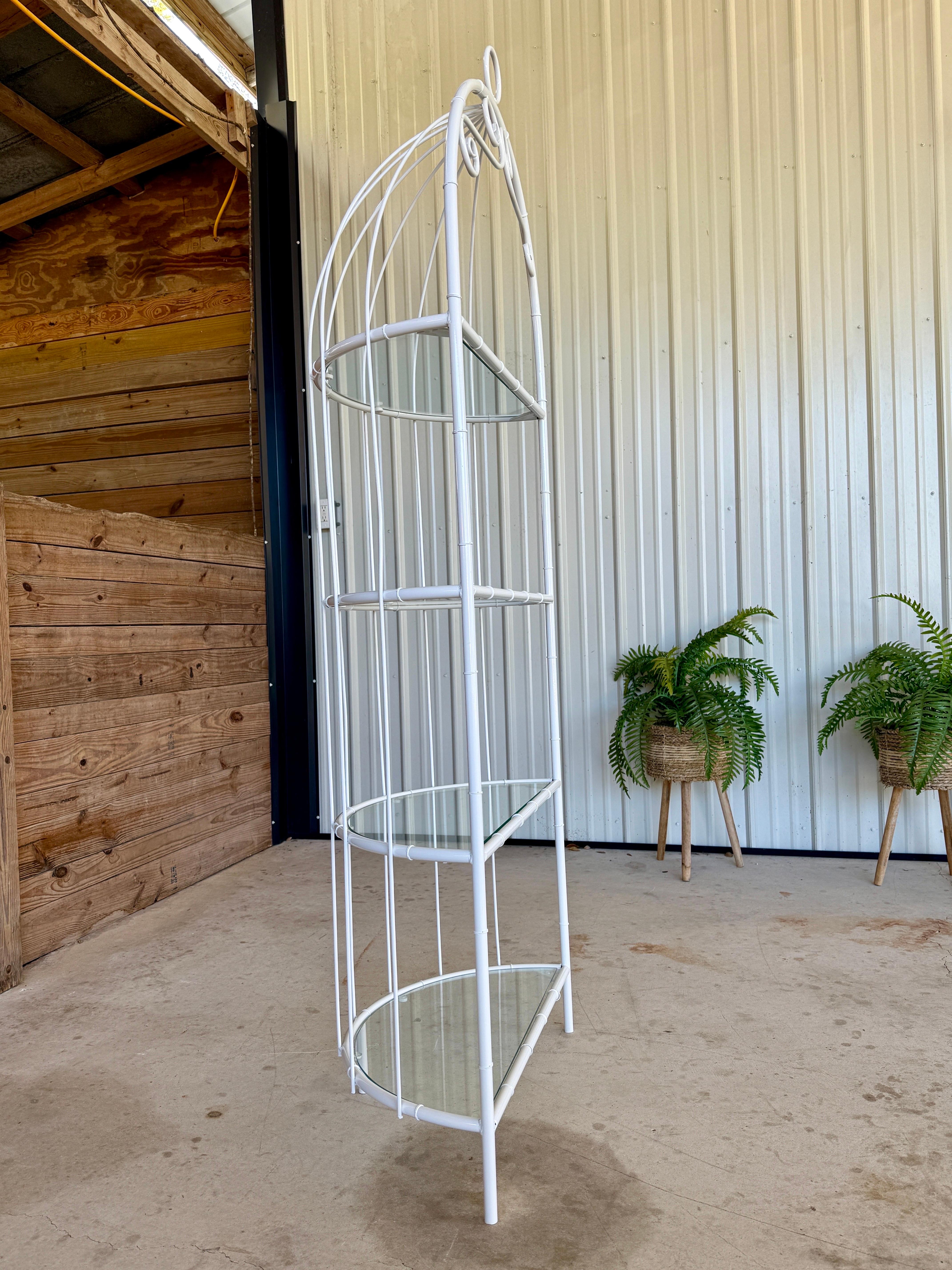 Mid-20th Century Regency Coastal Faux Bamboo Metal Étagère – Newly Powder Coated For Sale 4