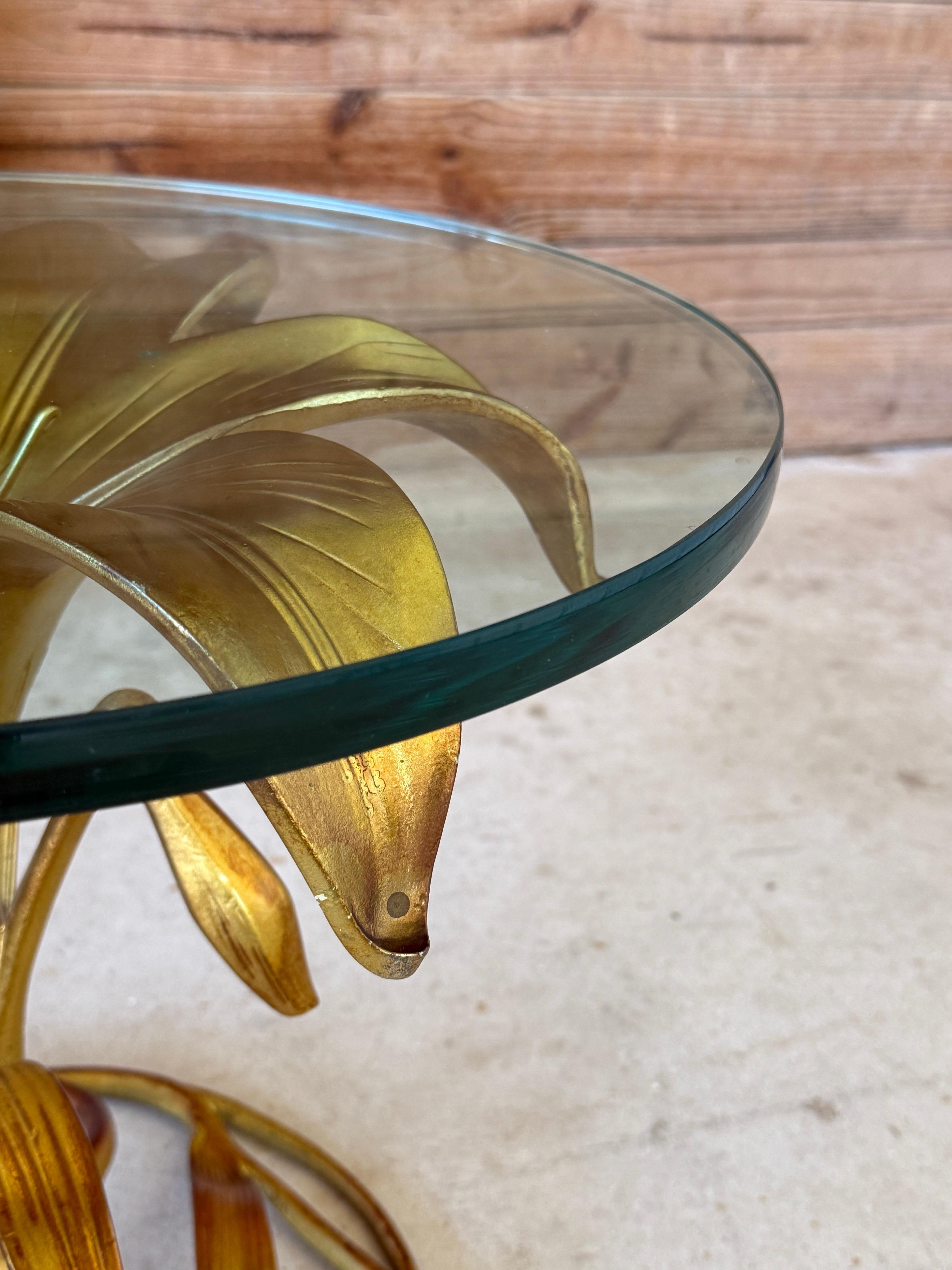 Mid-20th Century Regency Gilt Lily Flower Side Tables by Arthur Court – Pair For Sale 4