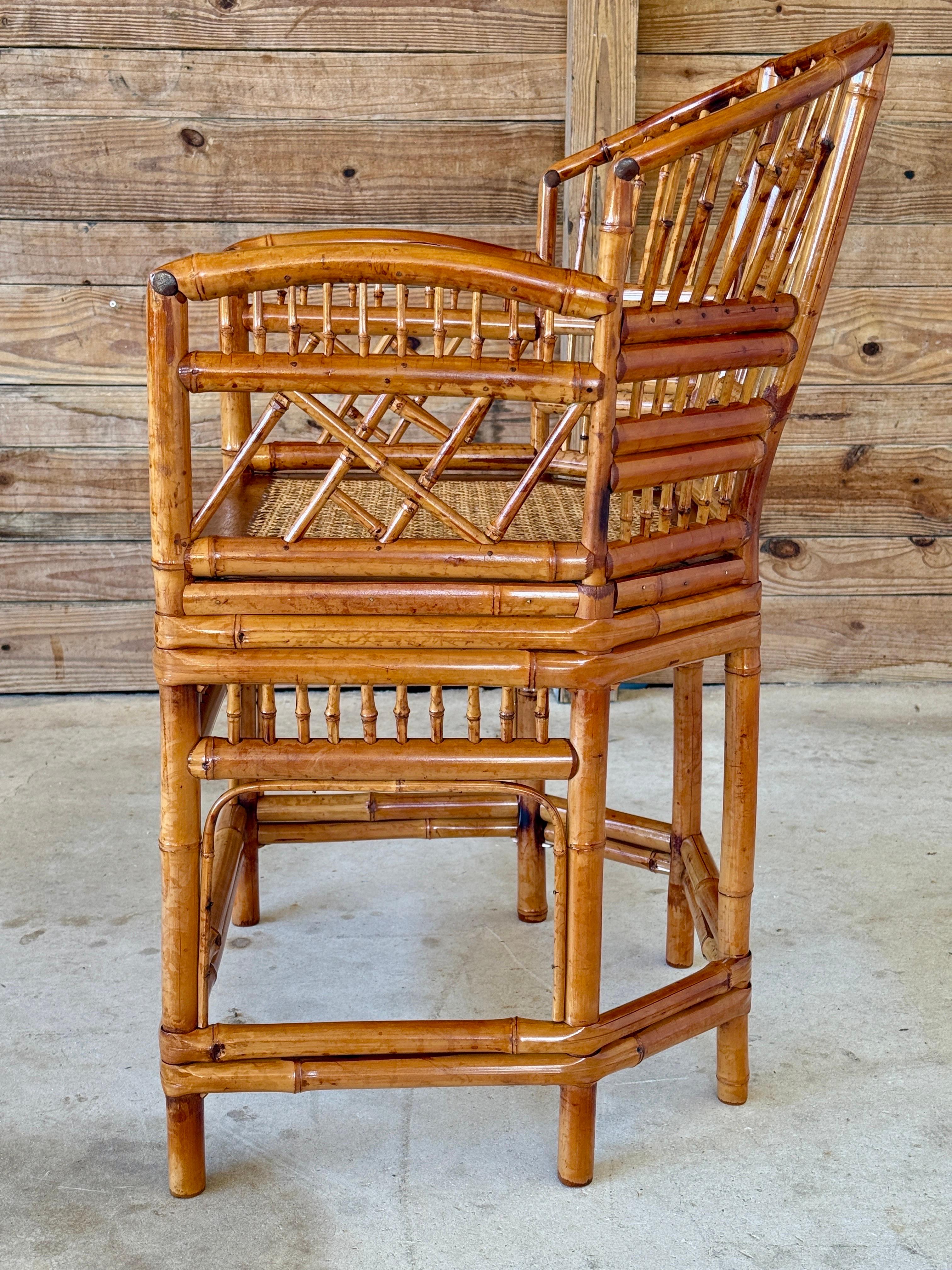 Silla auxiliar de bambú y caña Brighton Pavilion de mediados del siglo XX restaurada en venta 4