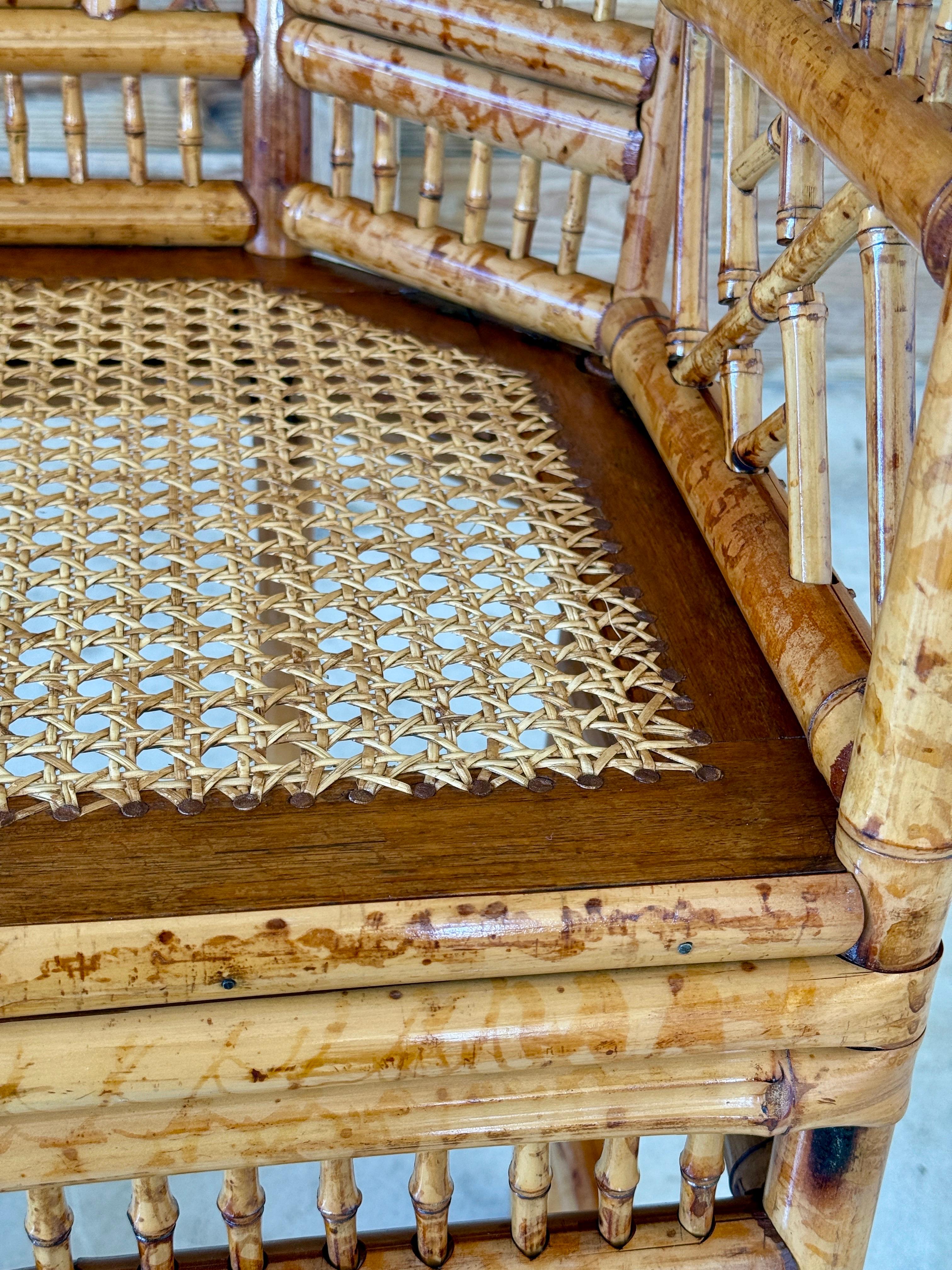 Silla auxiliar de bambú y caña Brighton Pavilion de mediados del siglo XX restaurada Moderno orgánico en venta