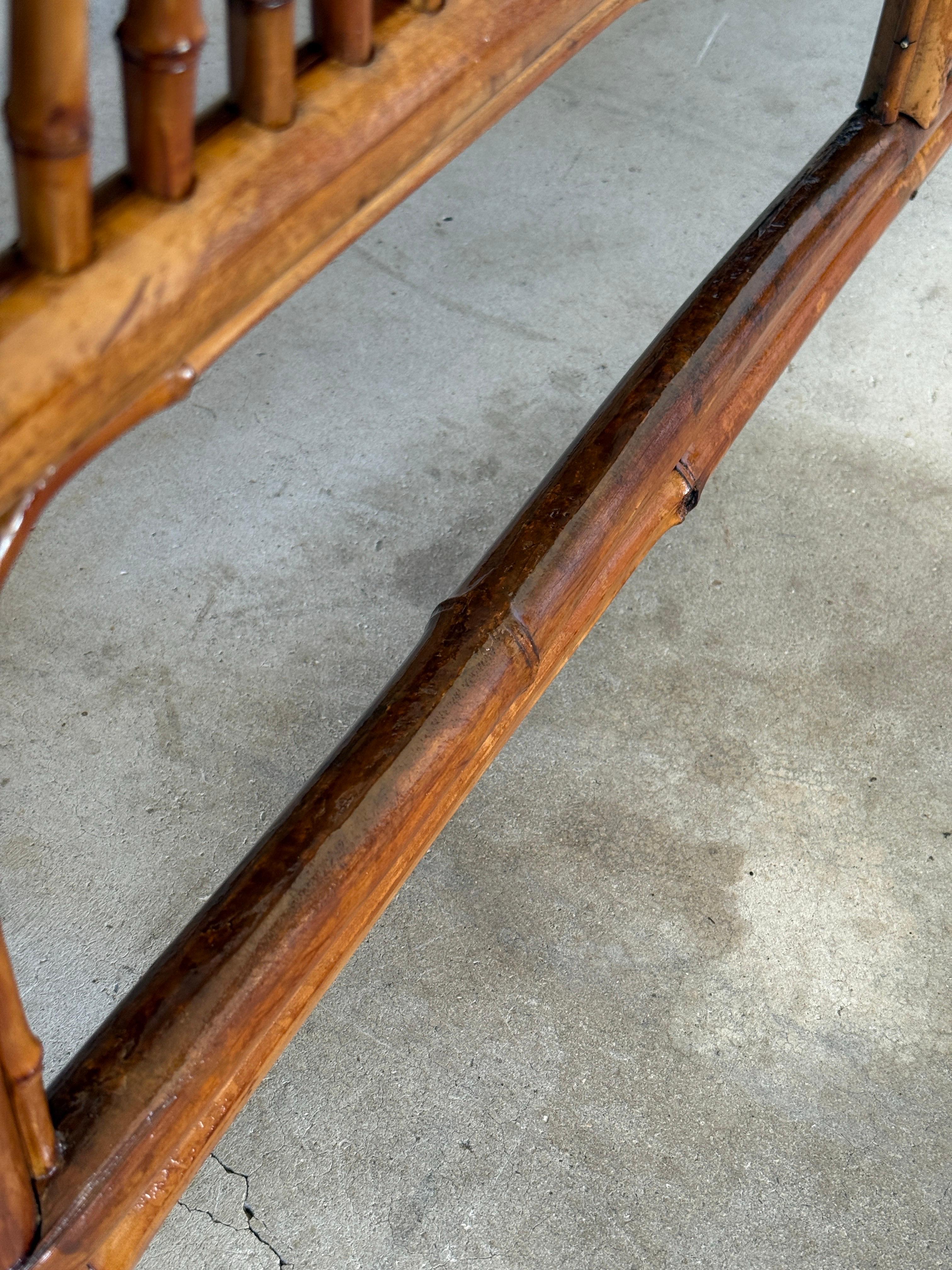 Mid-20th Century Restored Coastal Brighton Pavilion Bamboo and Cane Settee In Good Condition For Sale In North Fort Myers, FL