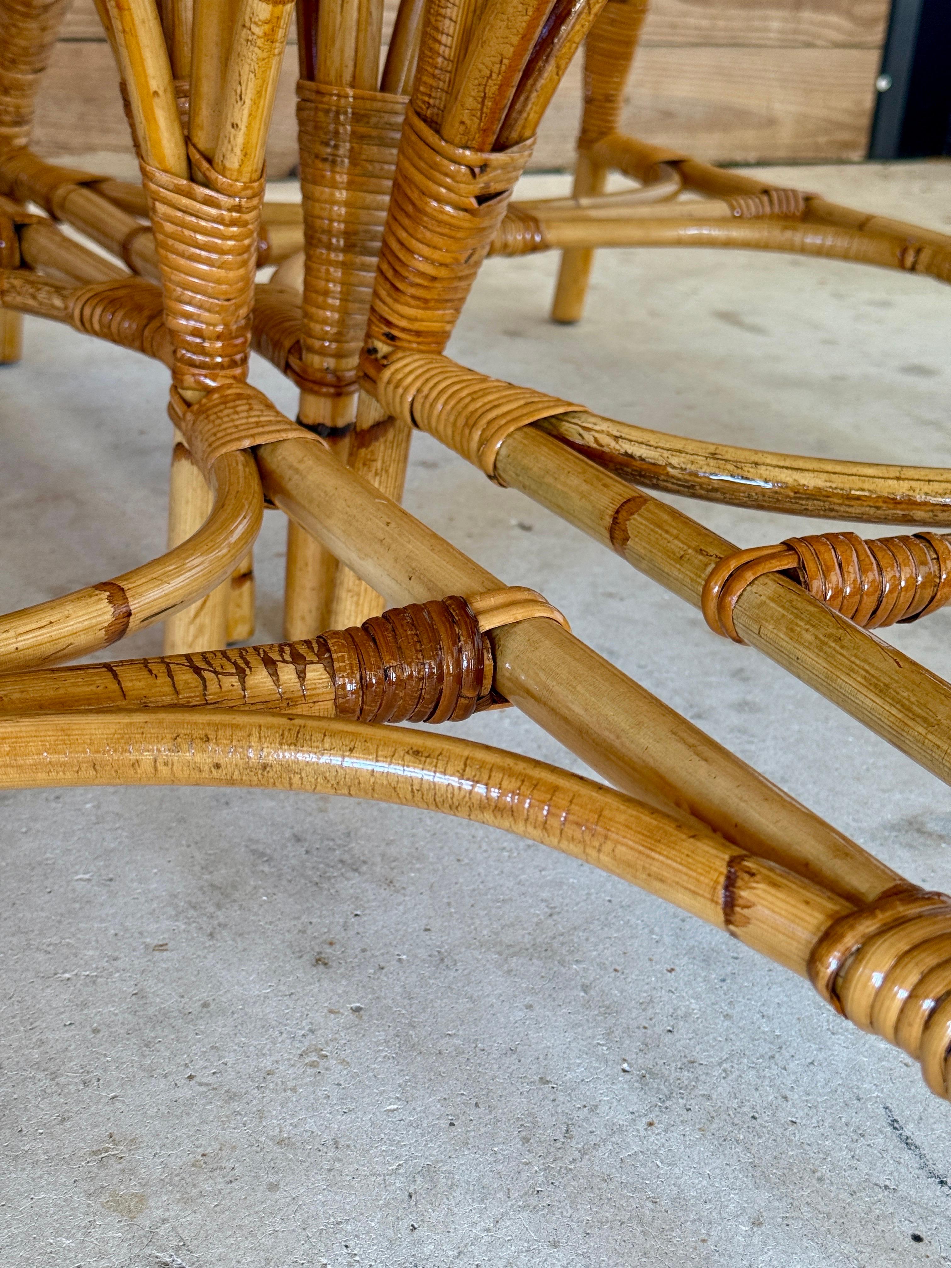 Mid-20th Century Restored Italian Rattan Chippendale Dining Chairs Set of Eight (20. Jahrhundert) im Angebot