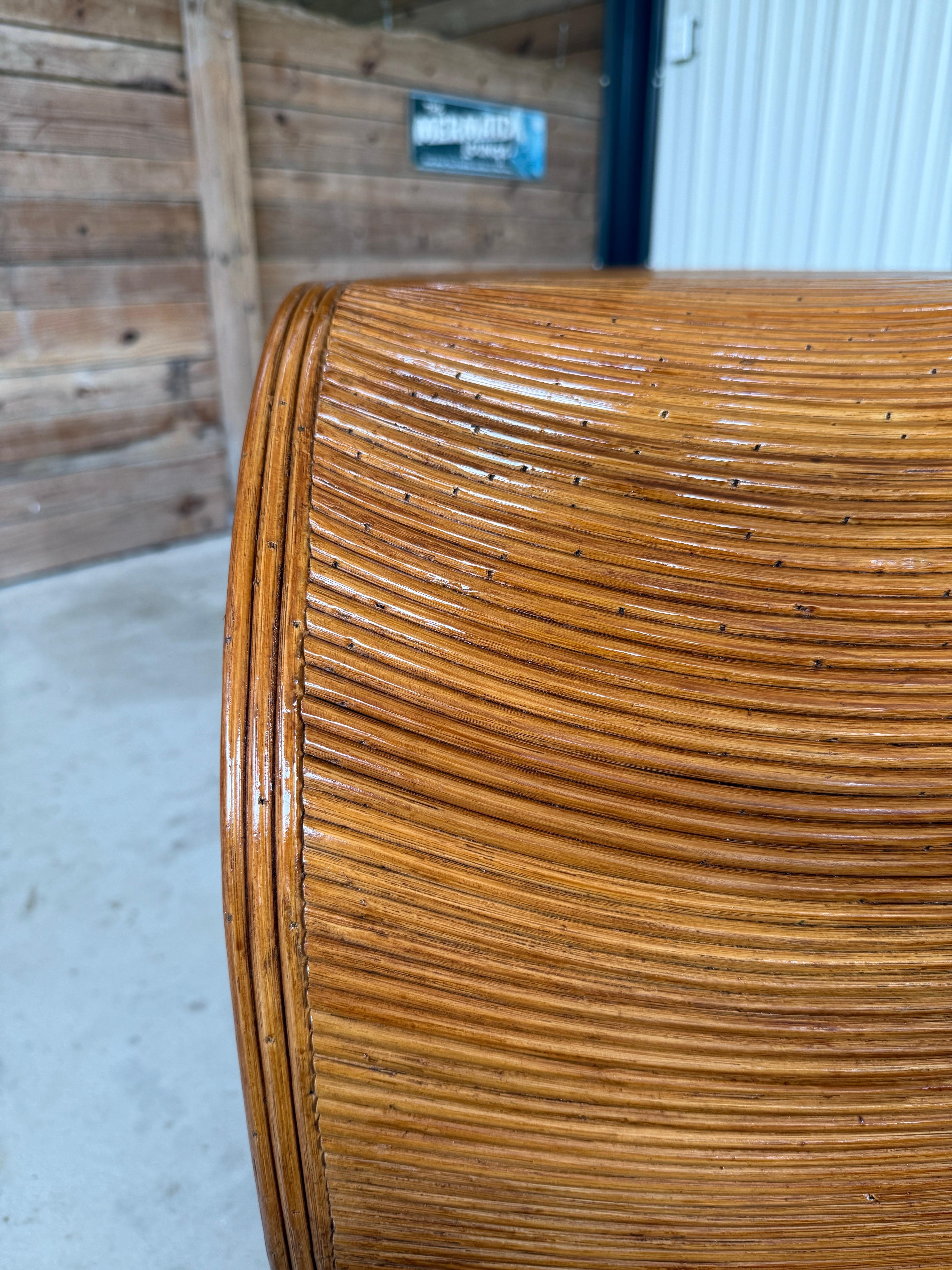 Table console en rotin organique et moderne restaurée, datant du milieu du 20e siècle en vente 4
