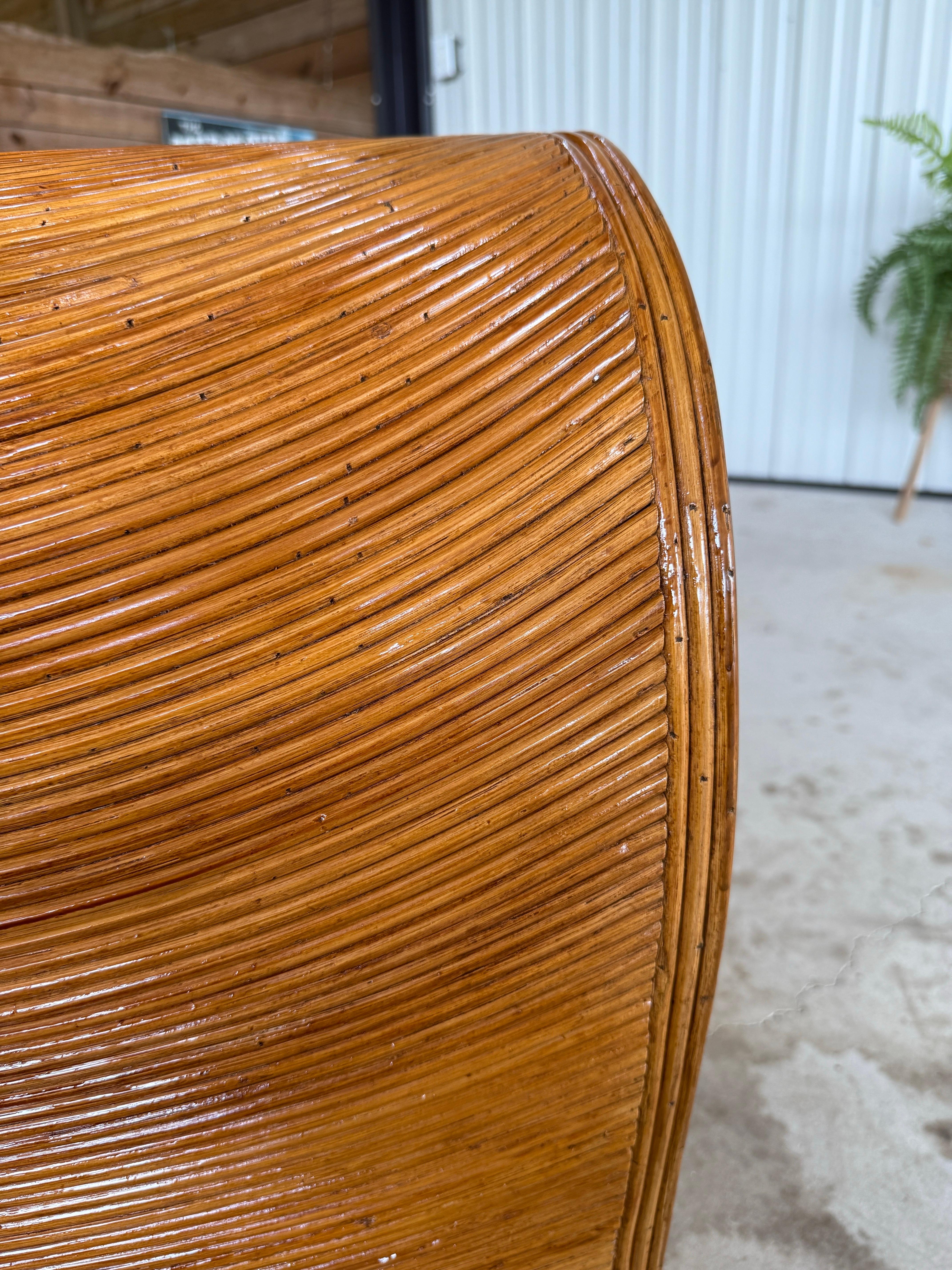 Table console en rotin organique et moderne restaurée, datant du milieu du 20e siècle en vente 7