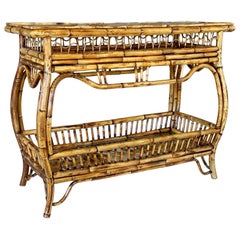 Tavolo da console in stile Chippendale in rattan restaurato della metà del 20° secolo