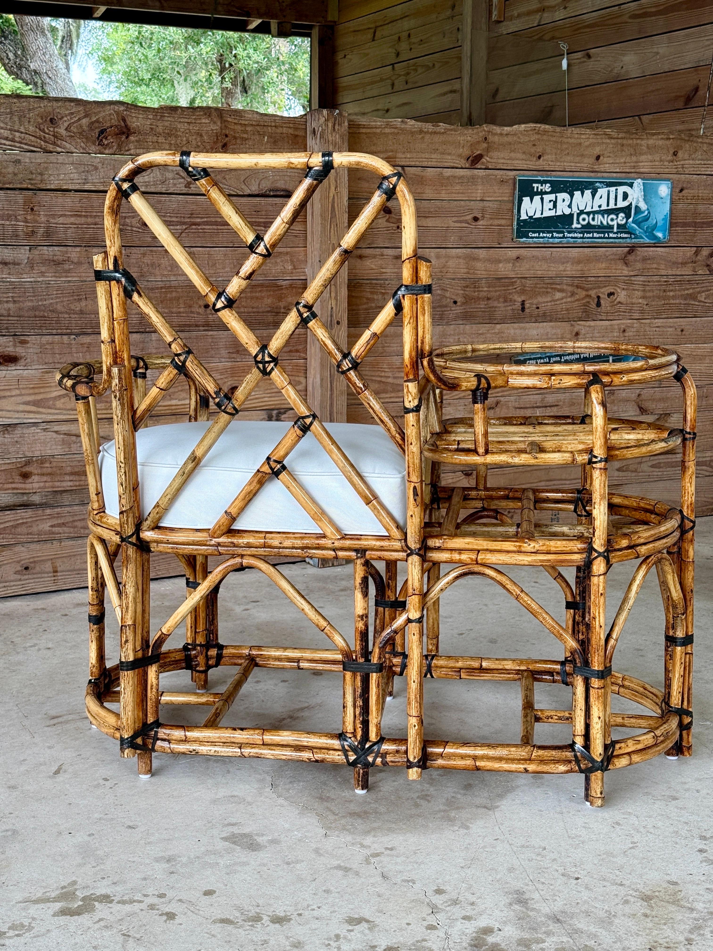 Hand-Crafted Mid-20th Century Restored Rattan Settee With Built-in Side Table and New Custom For Sale