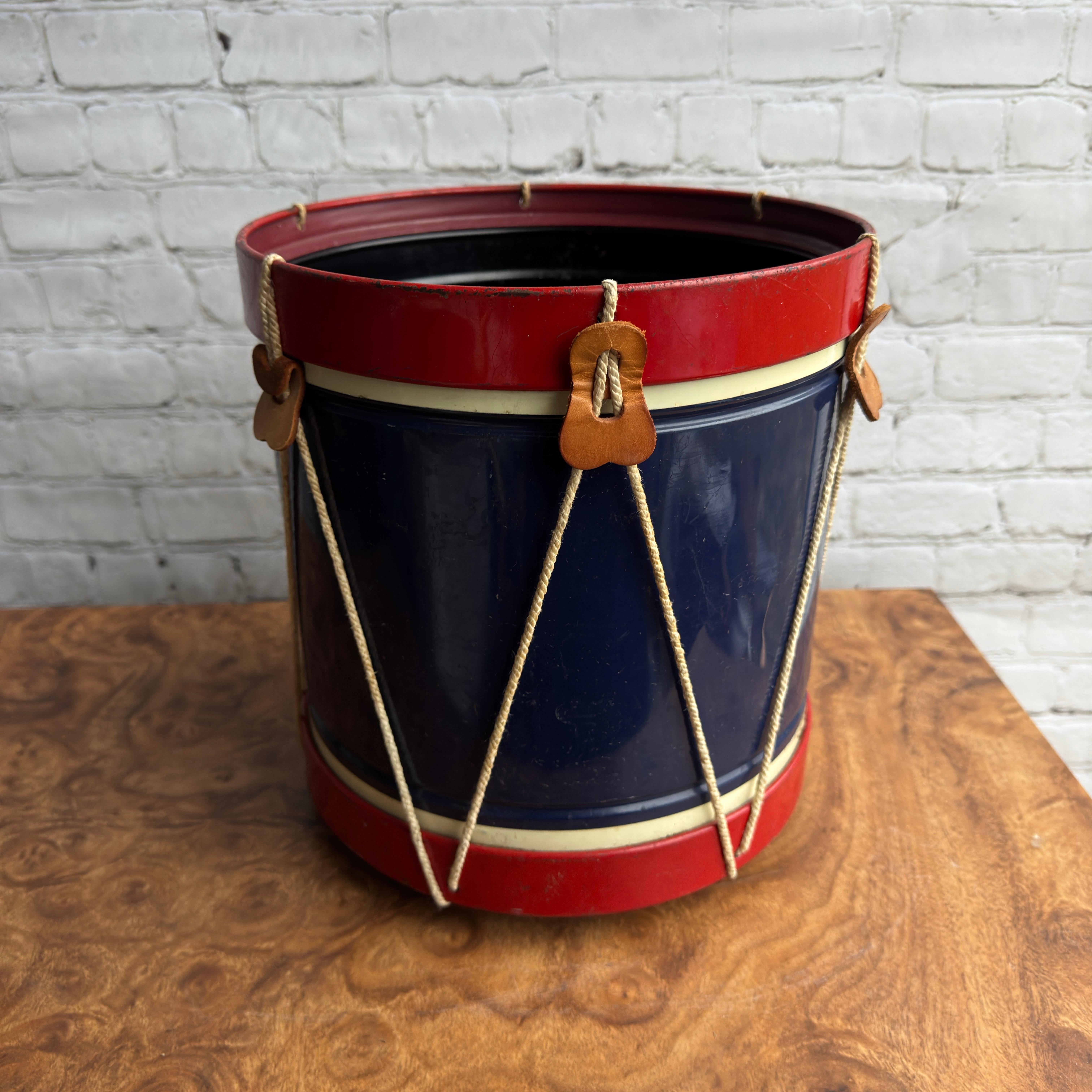 Mid 20th Century Revolutionary War Style Marching Drum Wastebasket For Sale 1