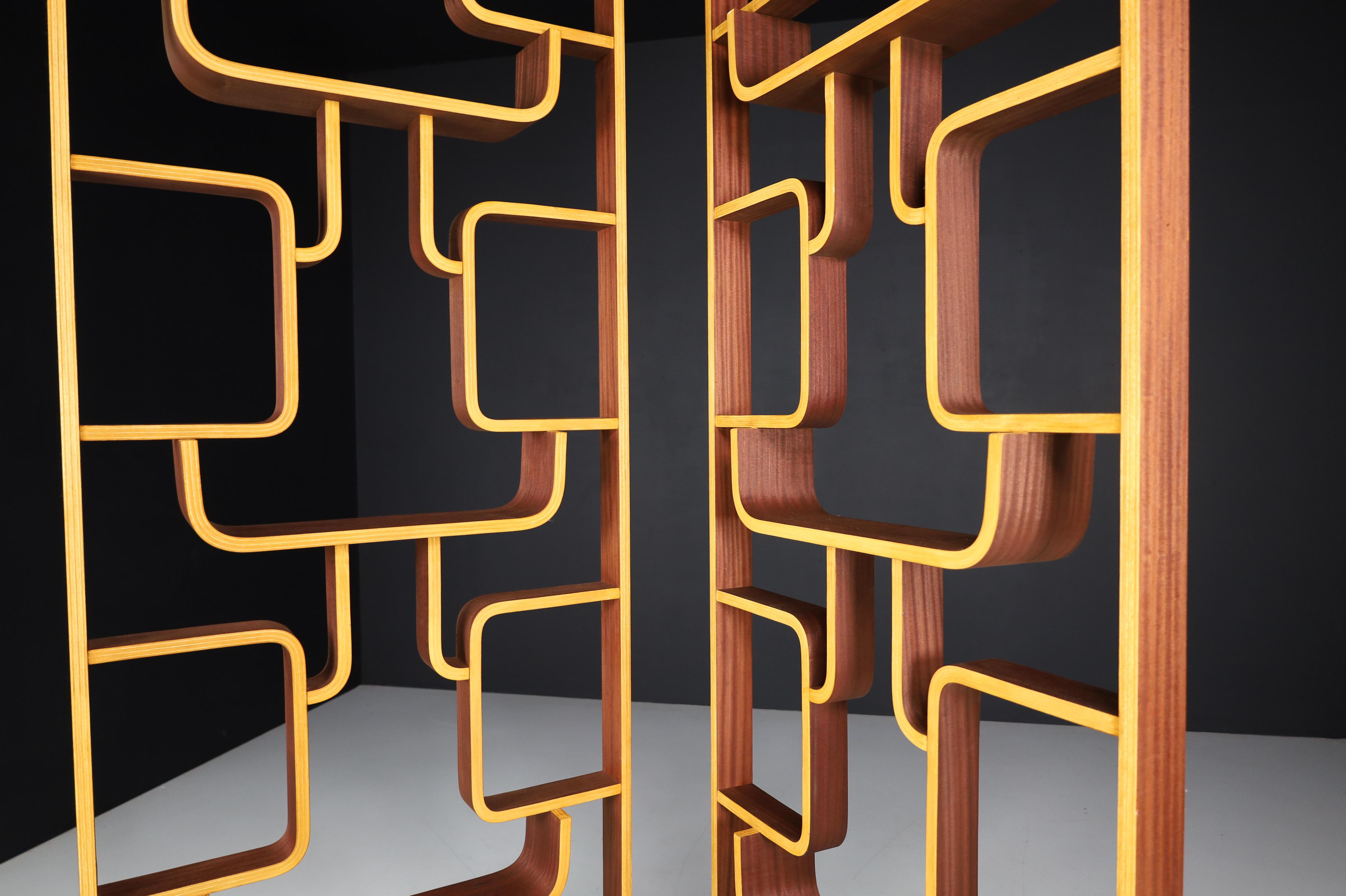 Mid-20th Century Room Dividers in Bent-Wood by Ludvik Volak, Praque, 1960s 4