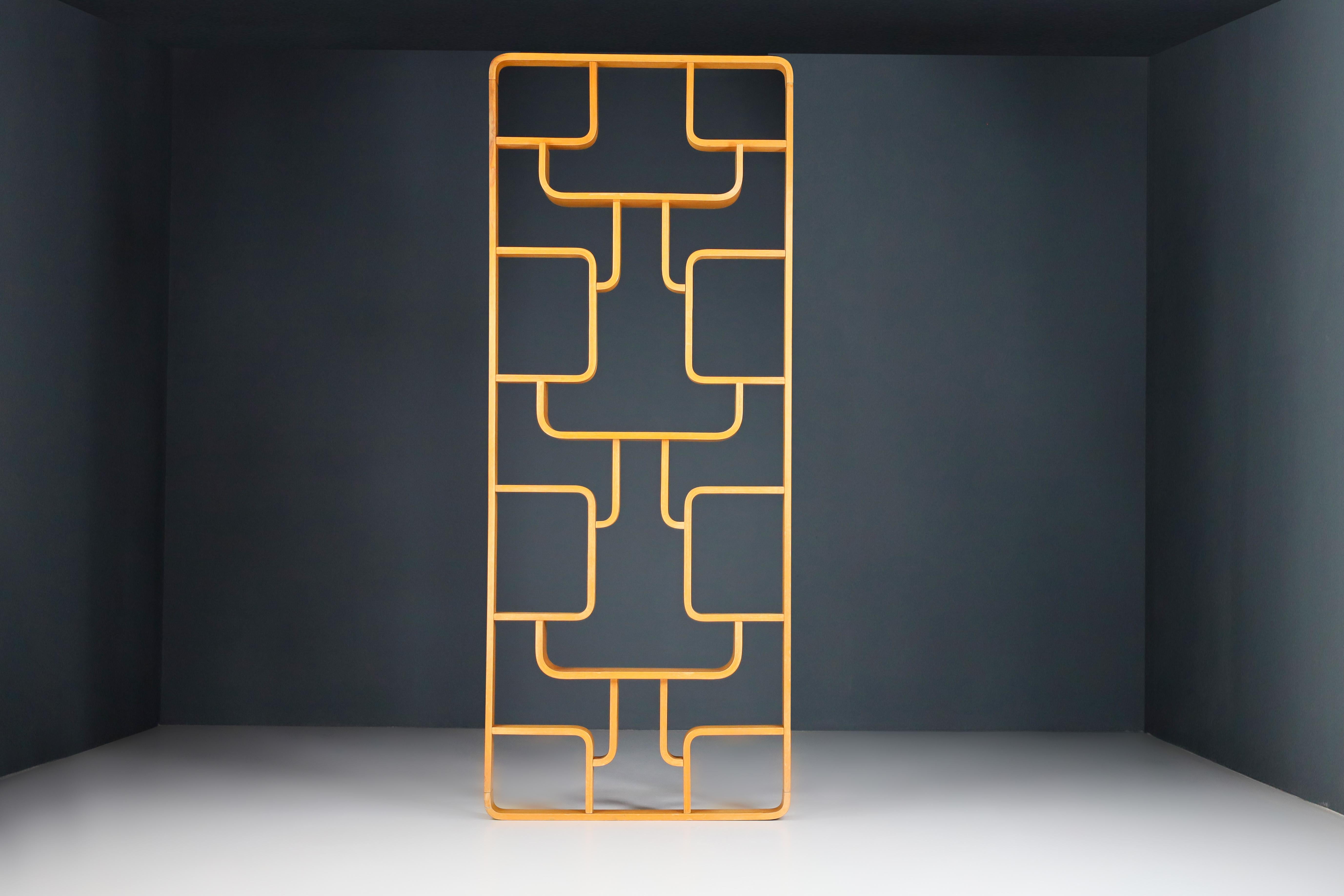 Mid-Century Modern Mid-20th Century Room Dividers in Blond Bent-Wood by Ludvik Volak, Praque 1960s 