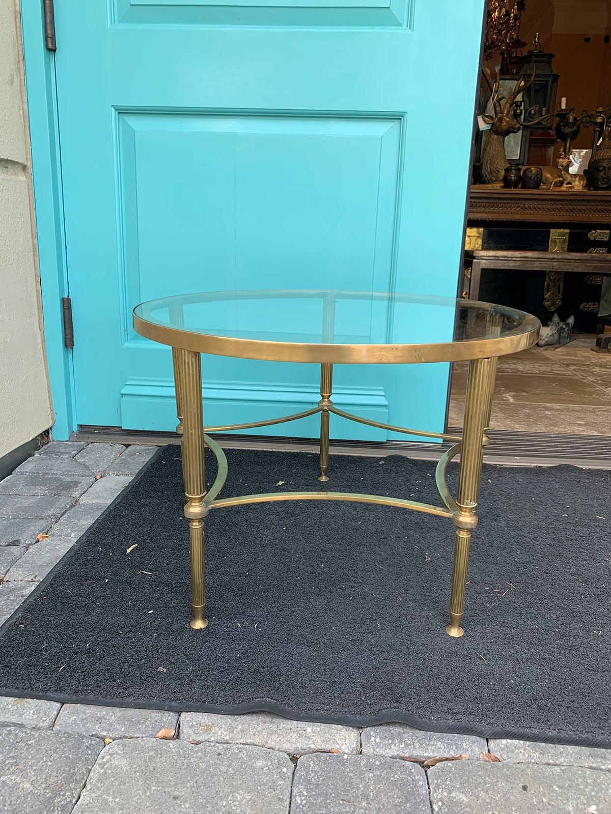 Mid-20th Century Round Brass Coffee Table, Glass Top, in the Style of Baguès In Good Condition In Atlanta, GA
