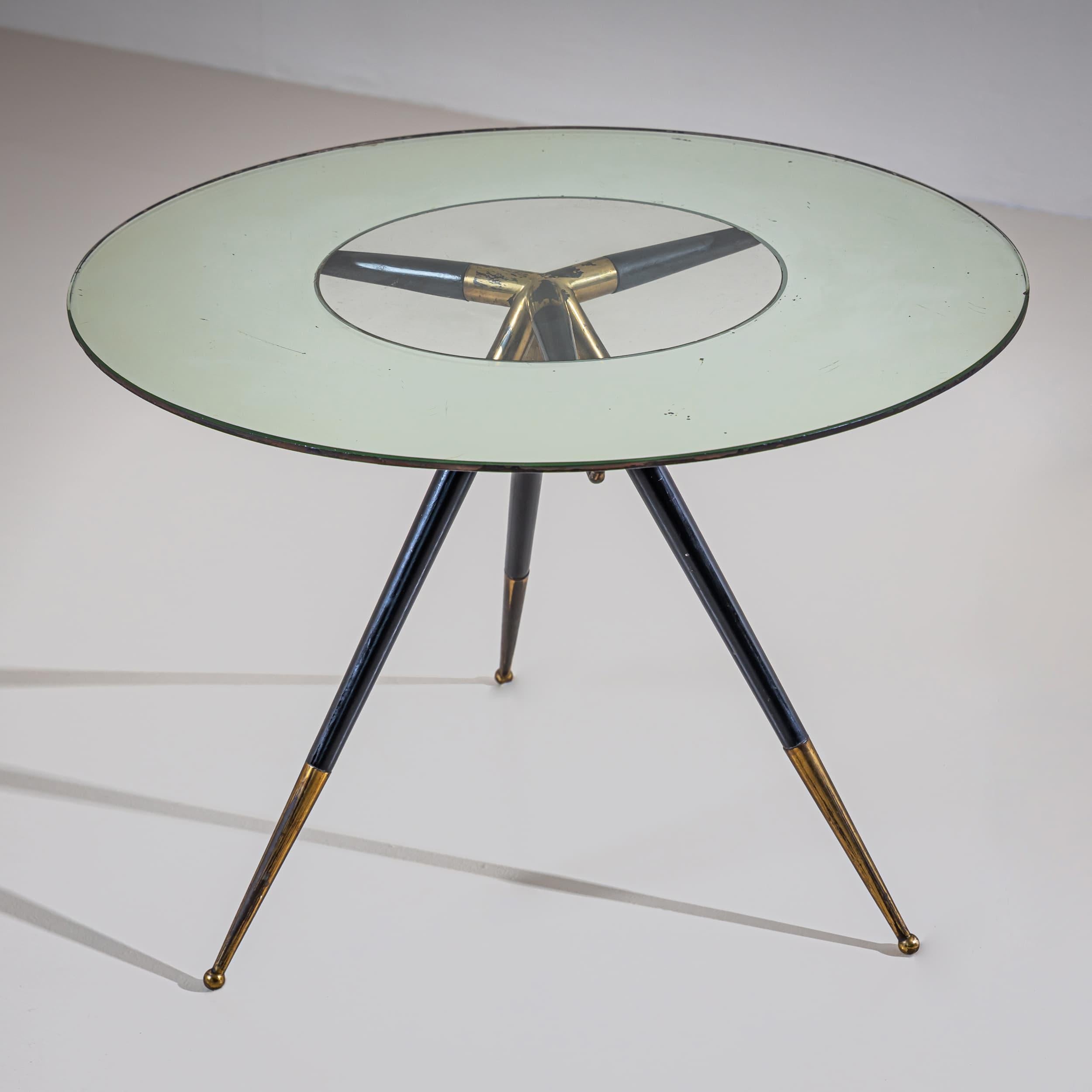 Mid-20th Century Round Coffee Table, in the style of Cesare Lacca, Italy In Good Condition For Sale In New York, NY