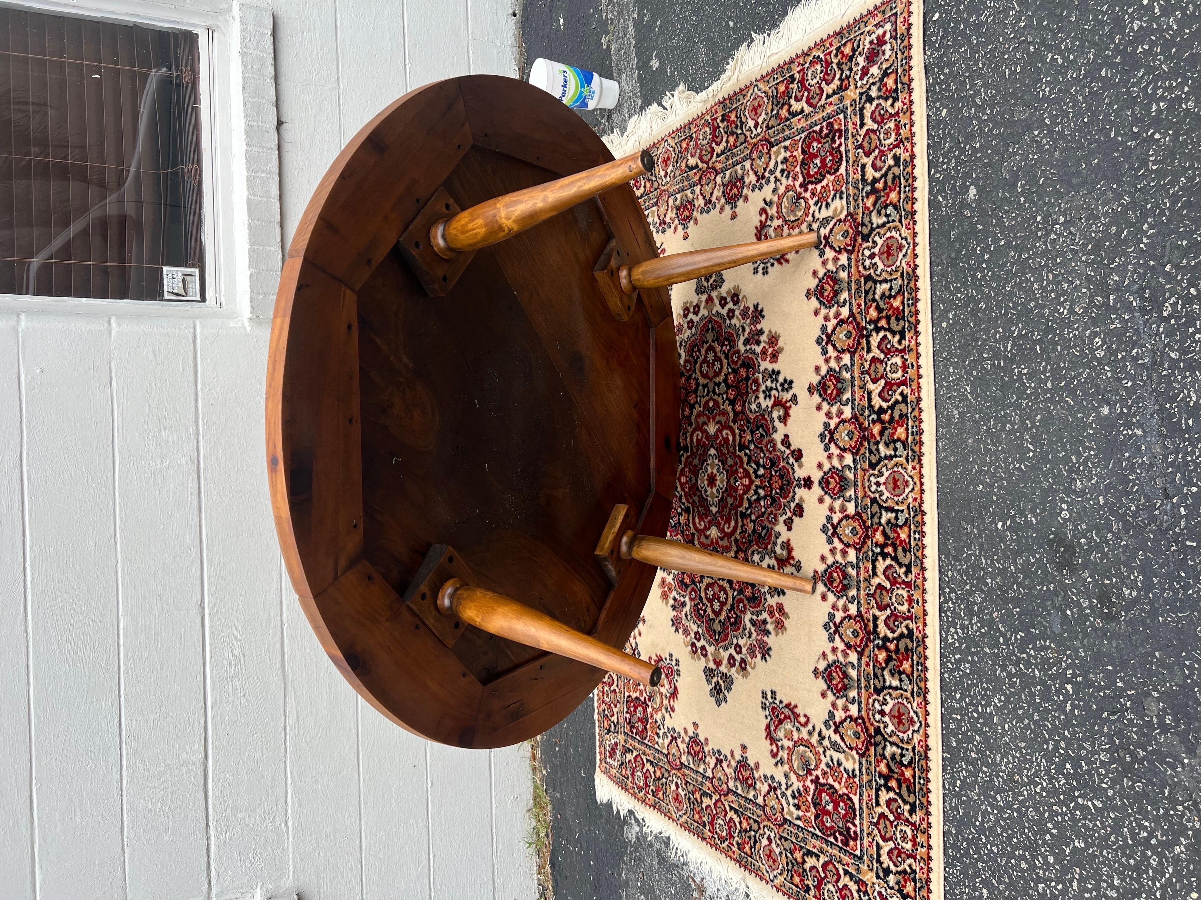 Mid-20th Century Round Pine Coffee Table For Sale 13