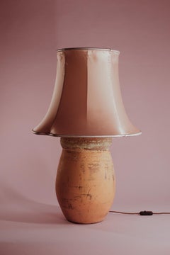 Mid-20th Century Rounded Clay Table Lamp
