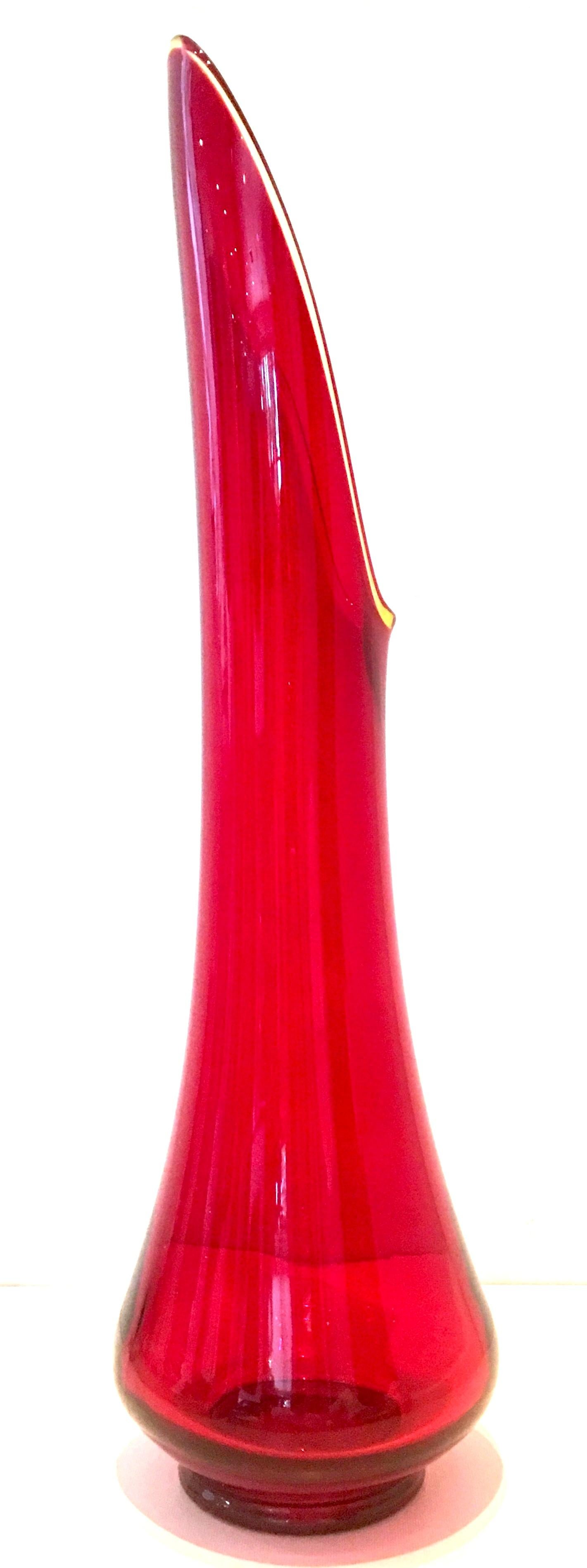 Mid-20th Century Ruby Art Glass Slag Vase In Good Condition In West Palm Beach, FL