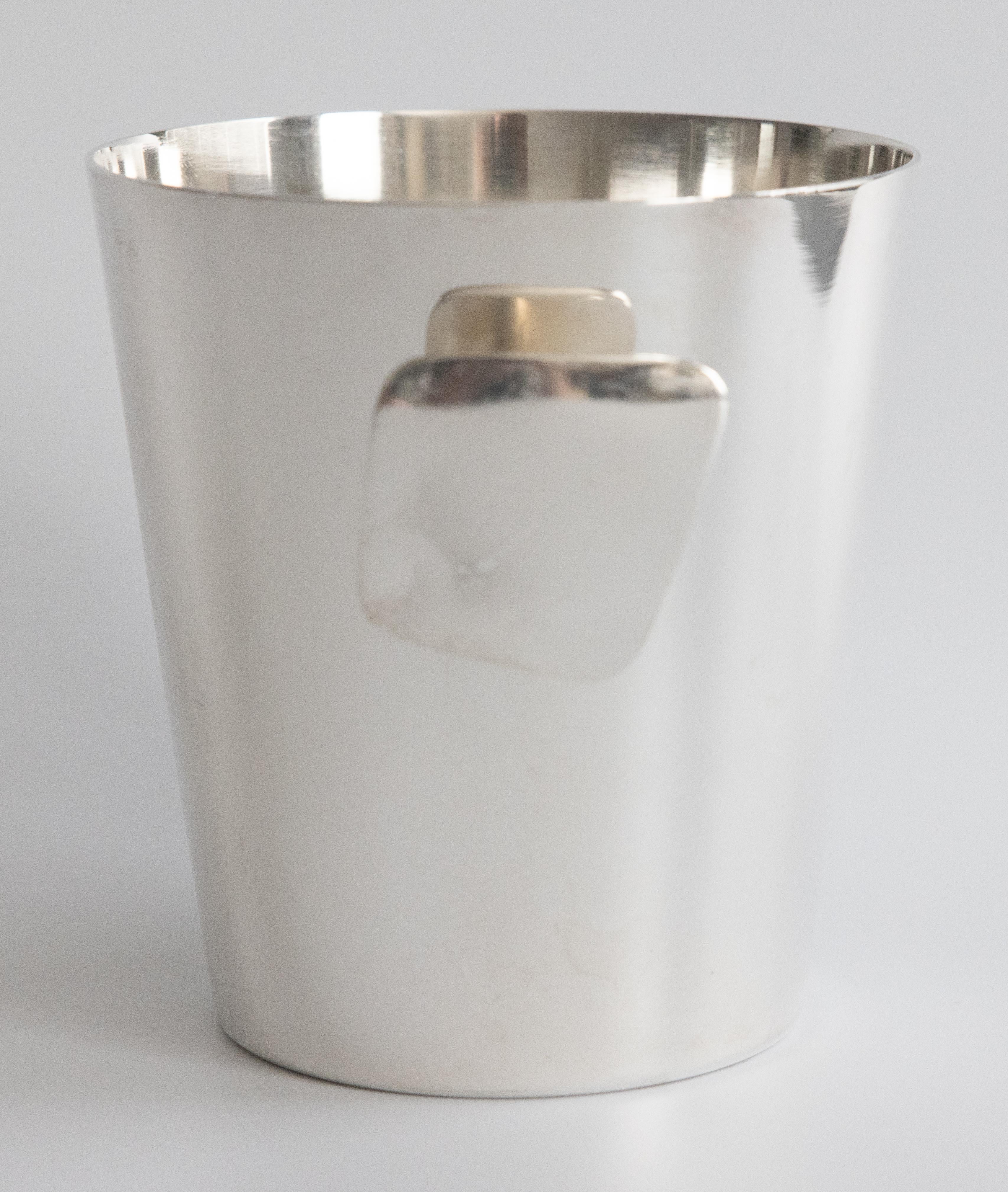 Mitte des 20. Jahrhunderts Saint Médard Französisch Silber Platte Eiskübel im Zustand „Gut“ im Angebot in Pearland, TX