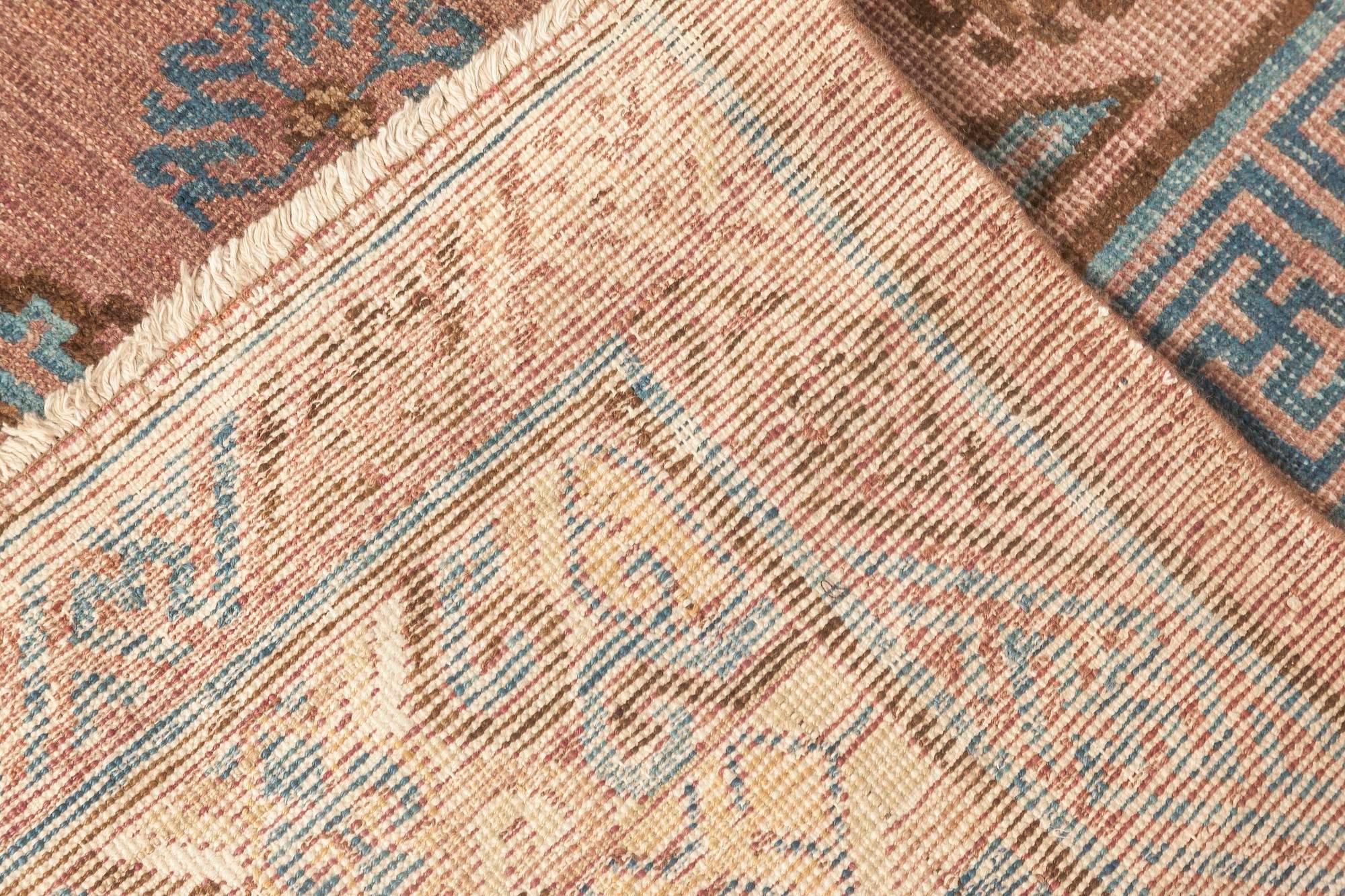 Mitte des 20. Jahrhunderts Samarkand Handgeknüpfter Wollteppich im Angebot 1