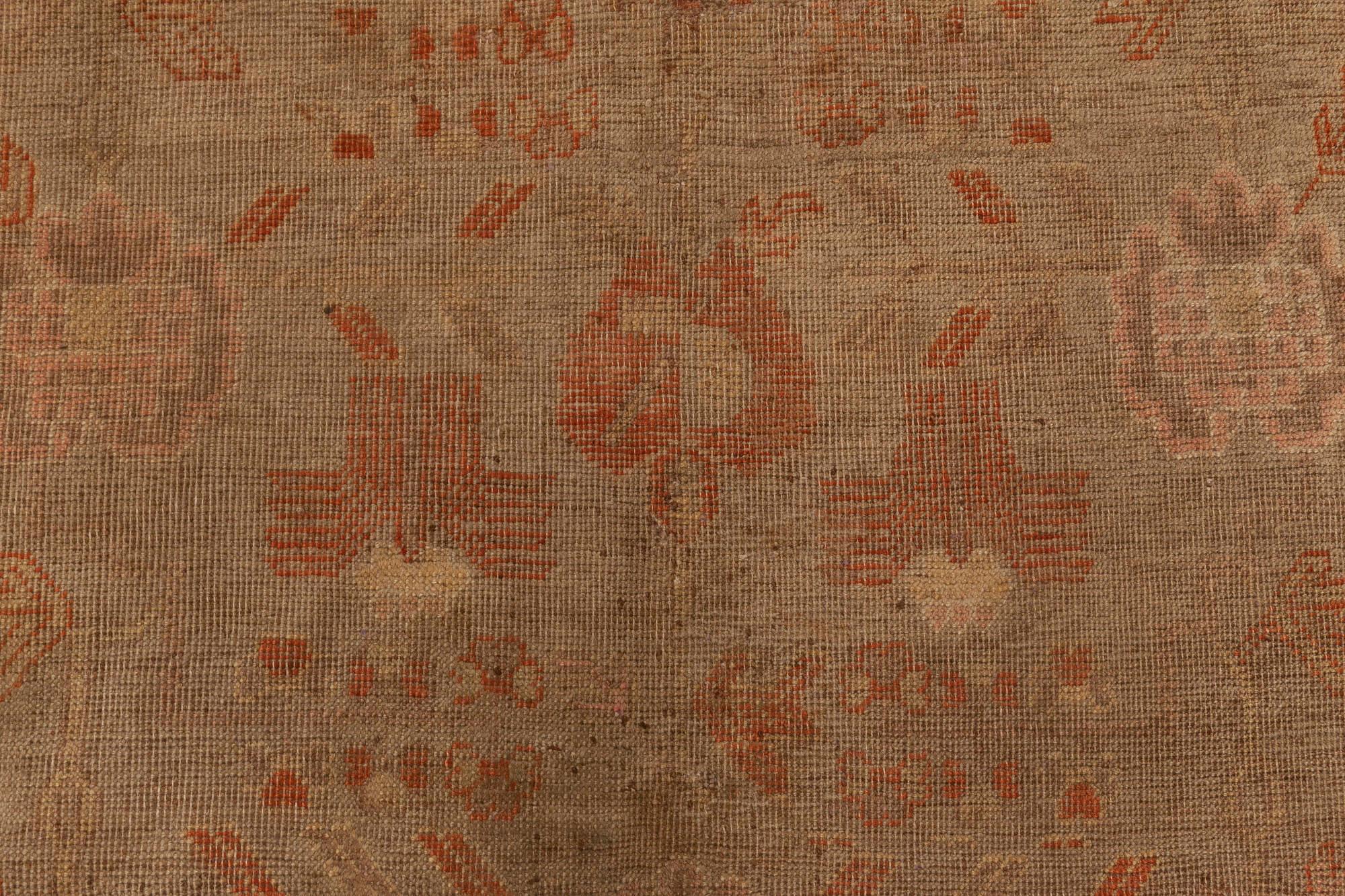 Mid-20th century Samarkand Handmade Wool Rug
Size: 4'3