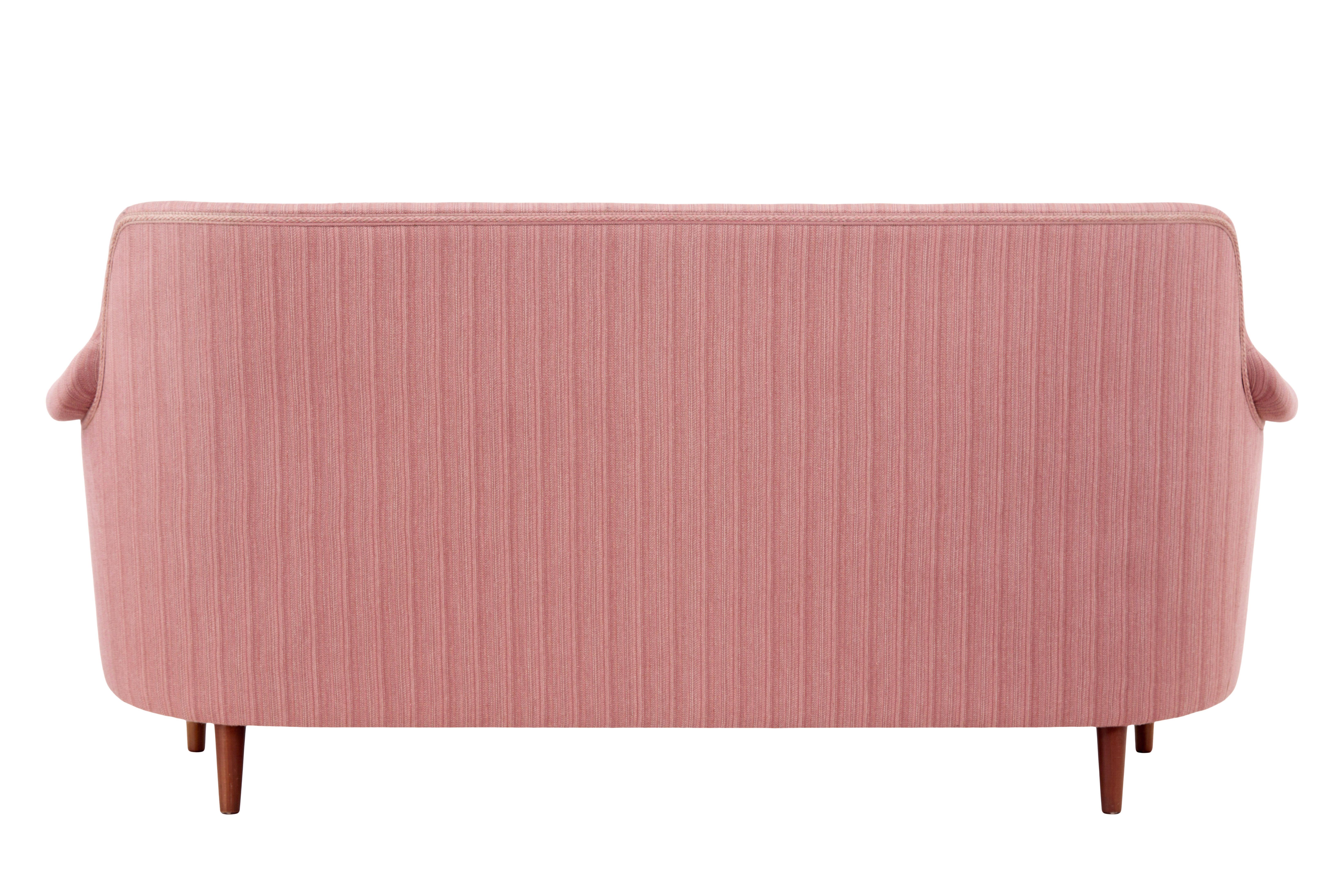Swedish Mid 20th century samsa rund triple sofa by Carl Malmsten