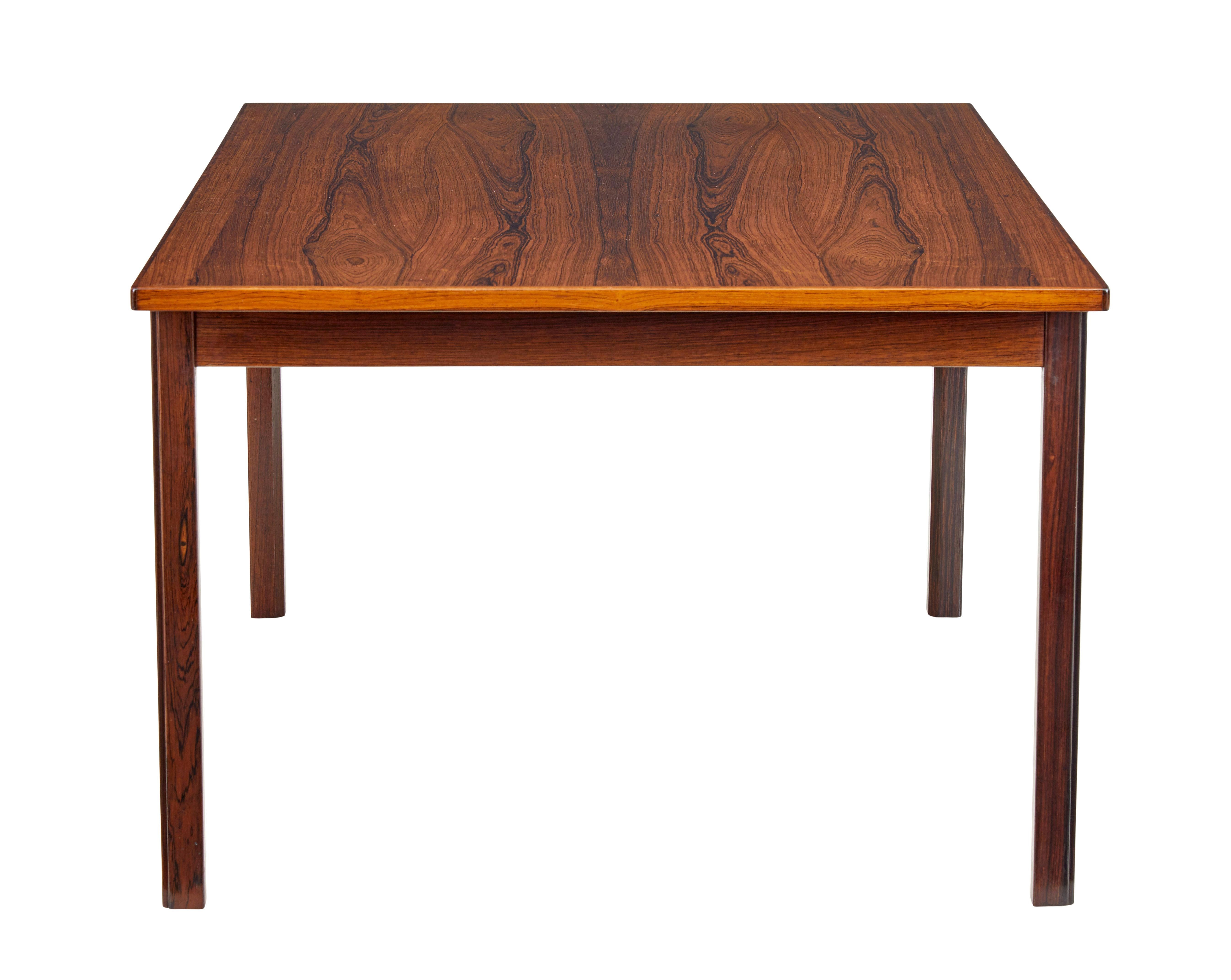 Mid-Century moderno Tavolino scandinavo della metà del XX secolo in vendita