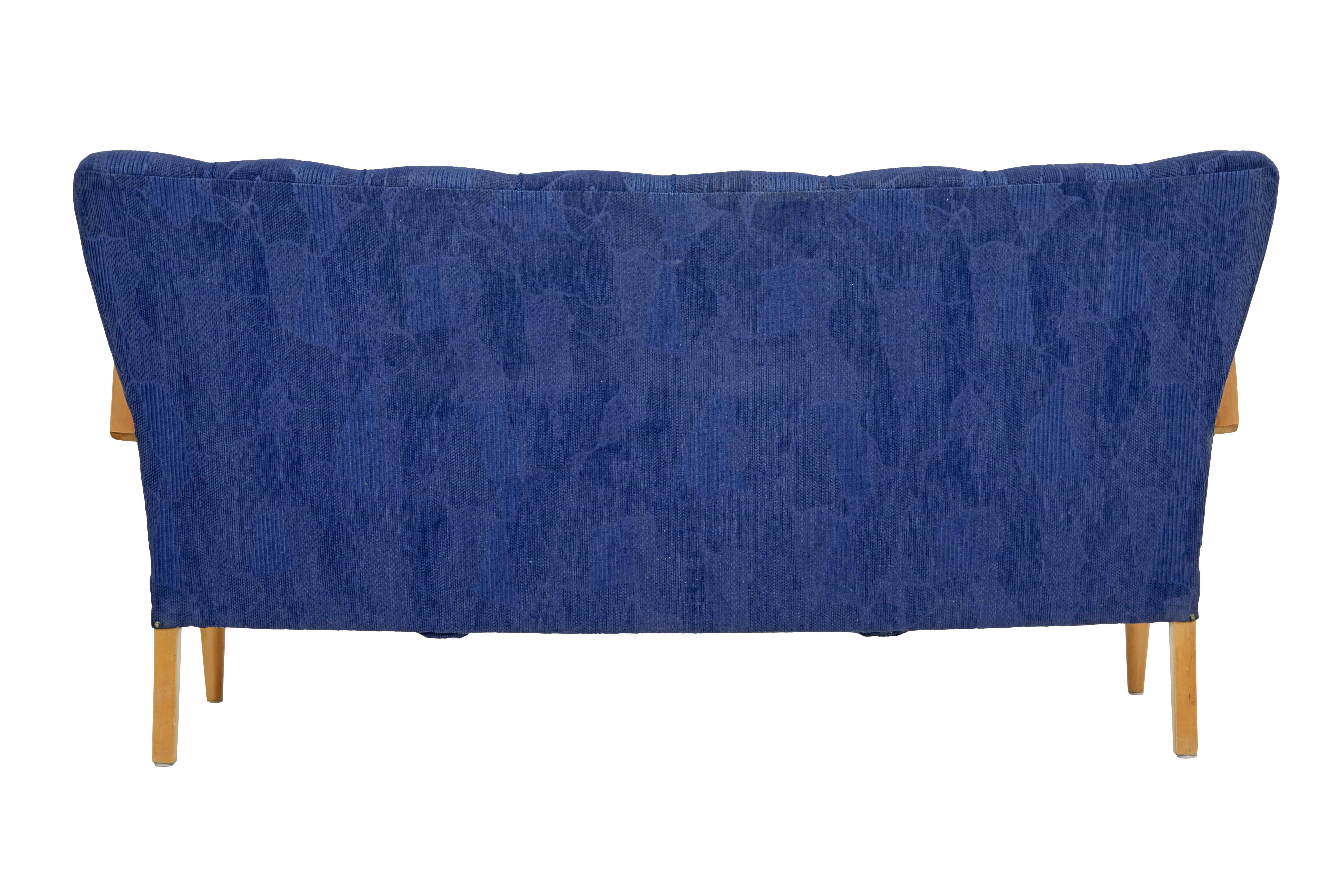 Mitte des 20. Jahrhunderts skandinavische Ulme zeigen Rahmen Sofa (Schwedisch) im Angebot